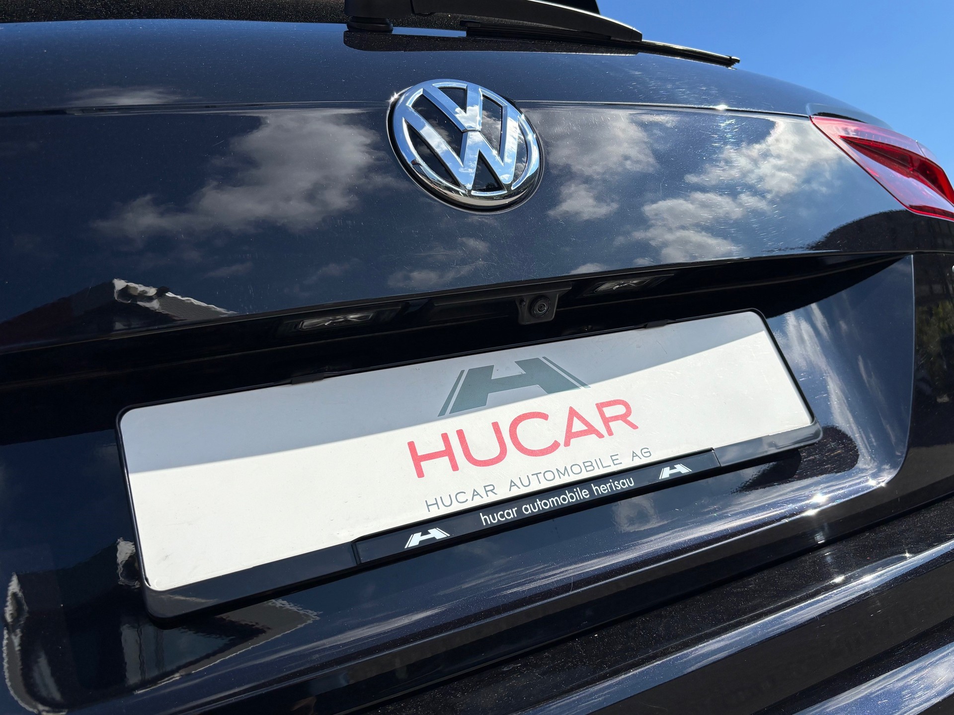 VW Tiguan 2.0TDI DSG R-Line 4Motion-image-15