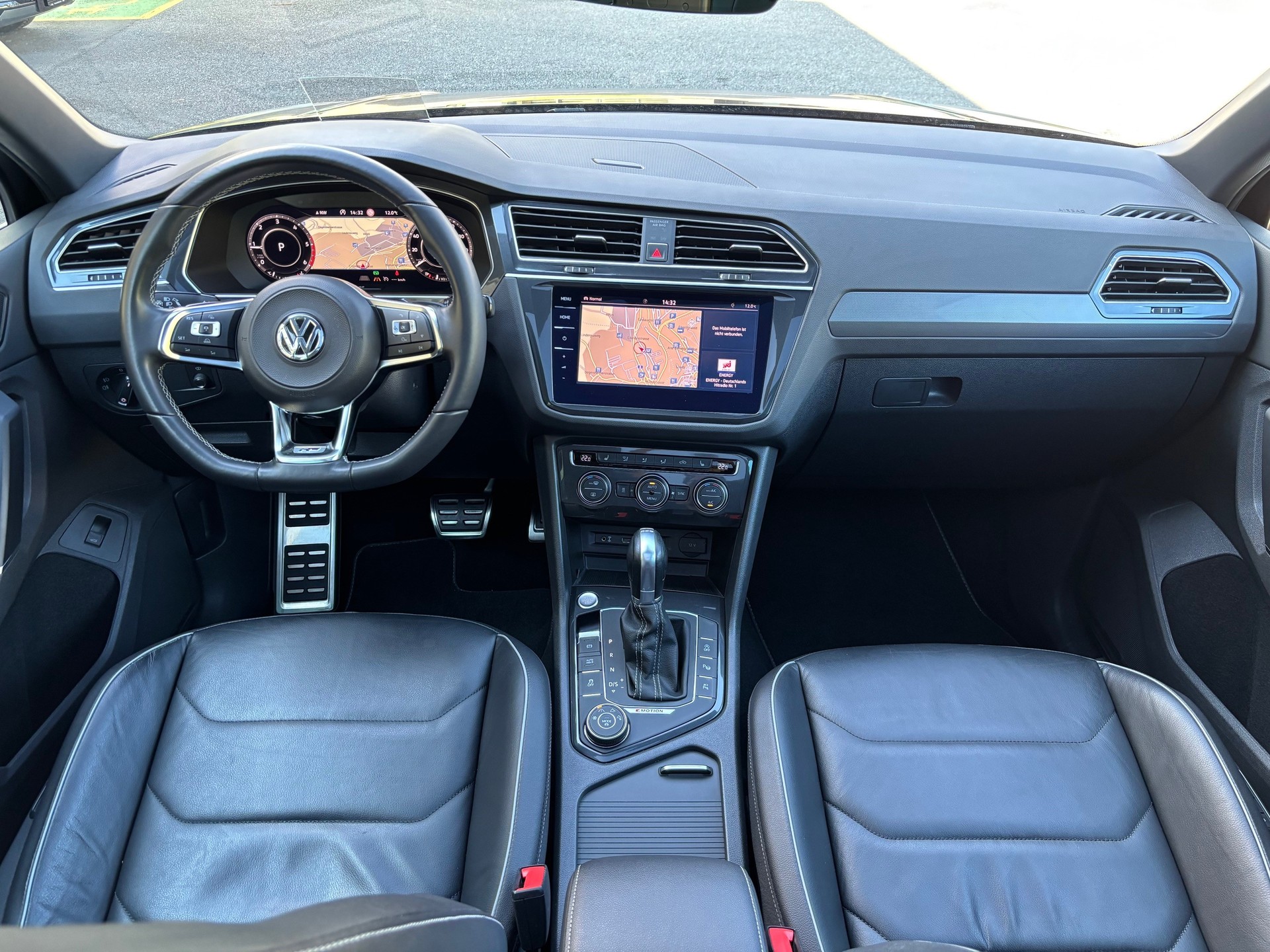 VW Tiguan 2.0TDI DSG R-Line 4Motion-image-5