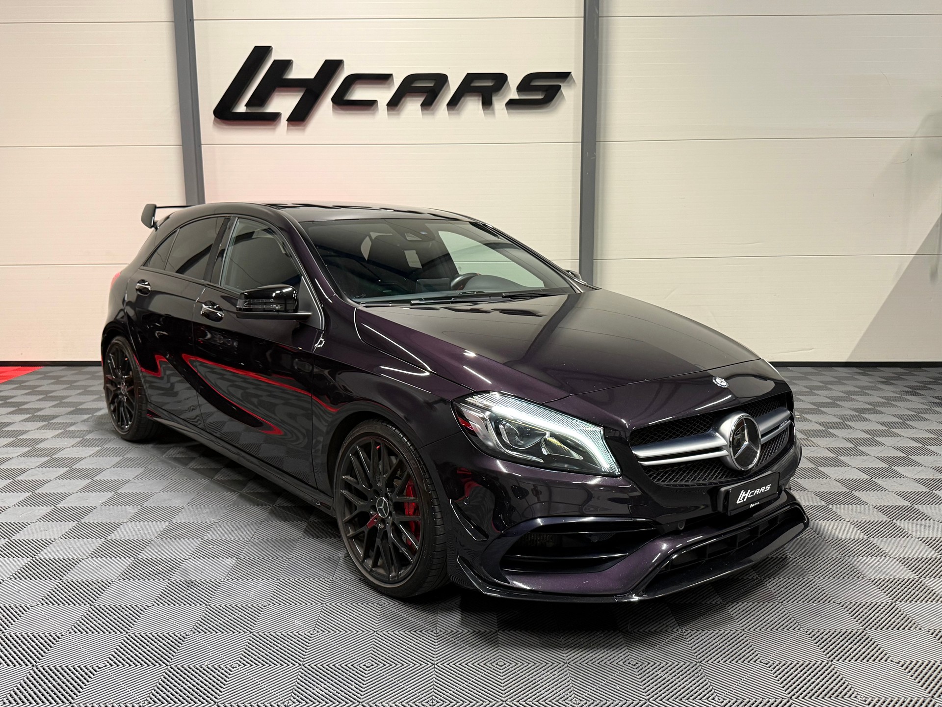 MERCEDES-BENZ A 45 AMG 4m " PERFORMANCE "-image-5