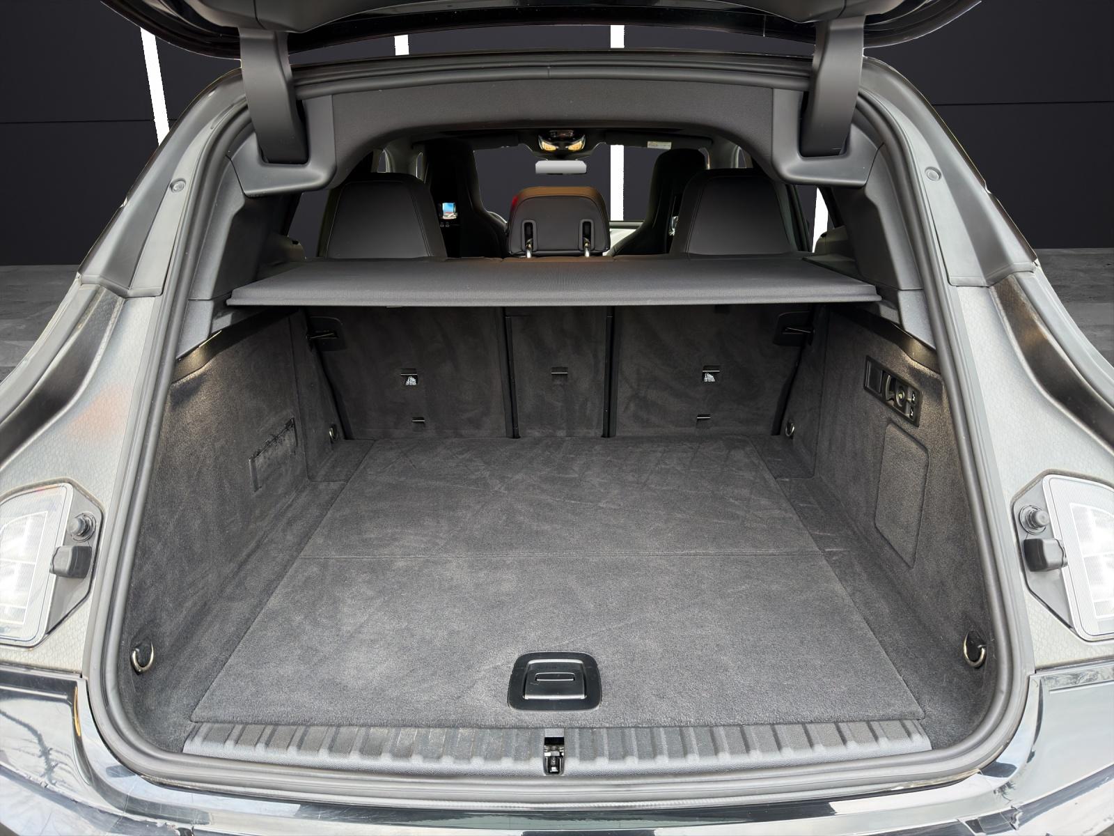 BMW iX xDrive40-image-9
