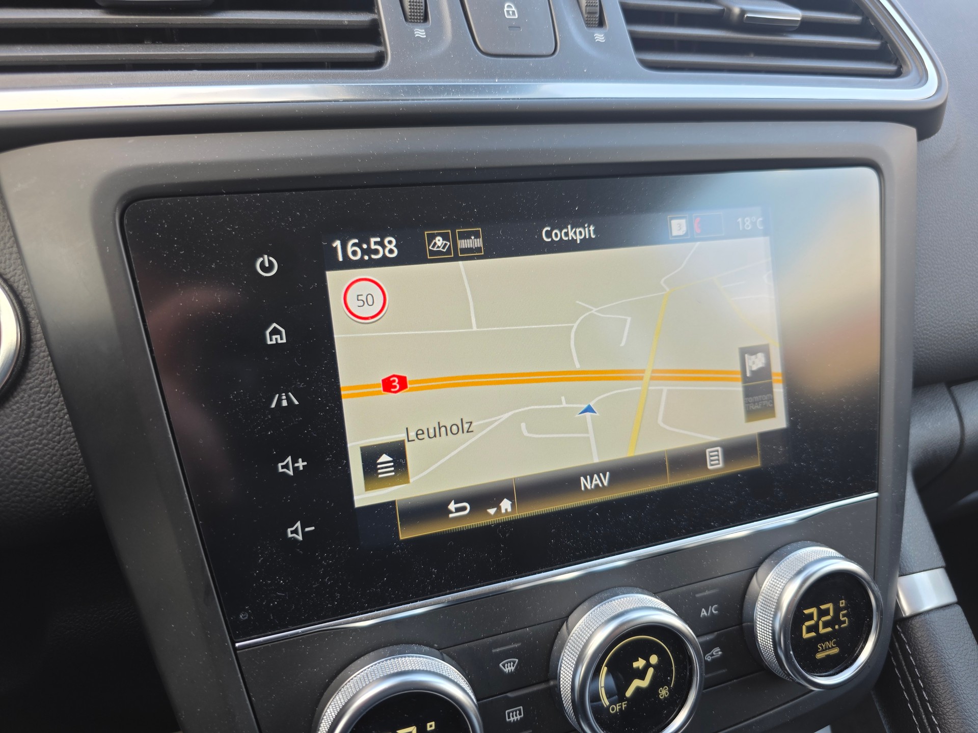 RENAULT Kadjar 1.3 16V Turbo Techno EDC-image-12