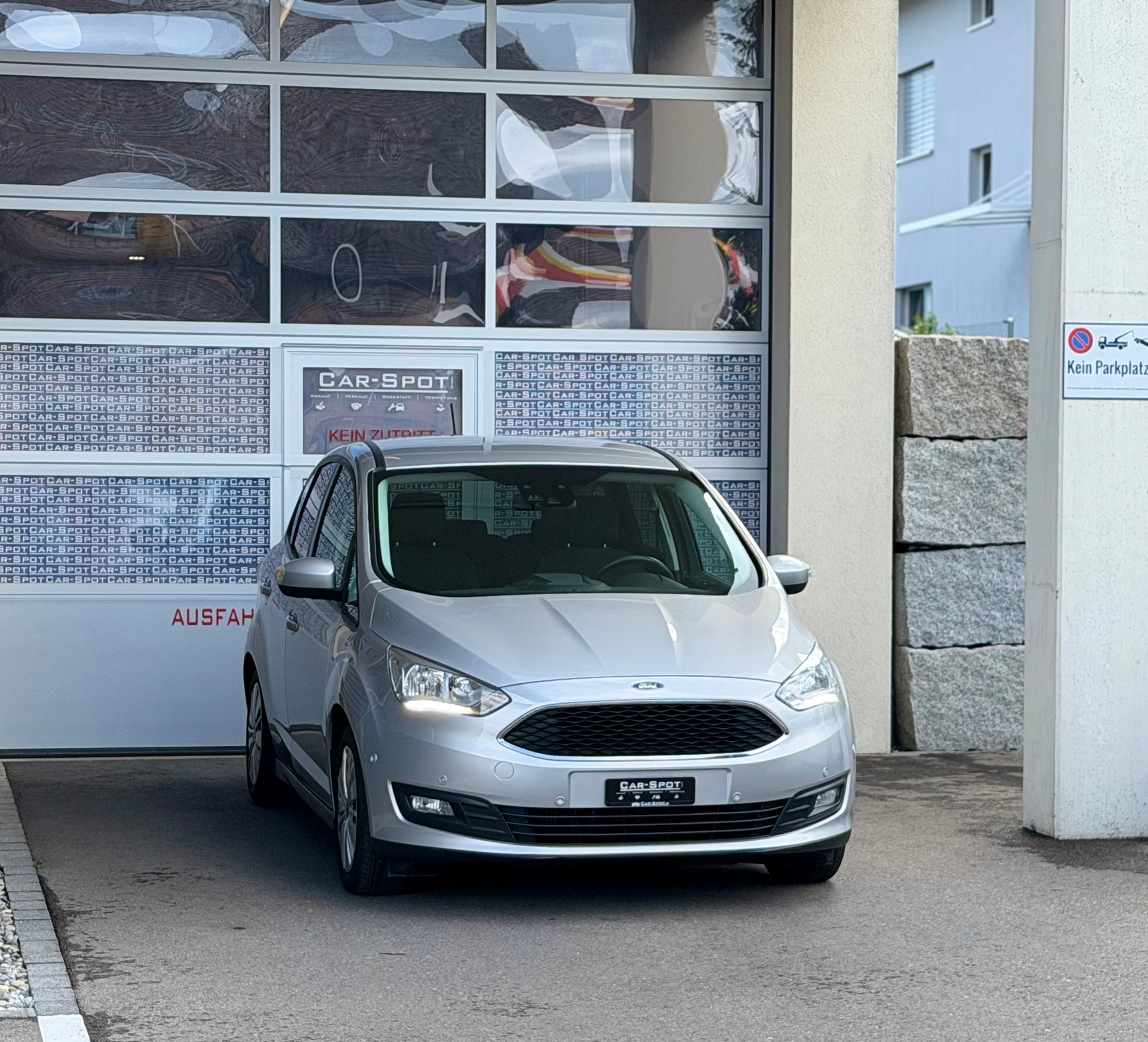 FORD C-Max 1.5 TDCi Trend-showroom-element-2