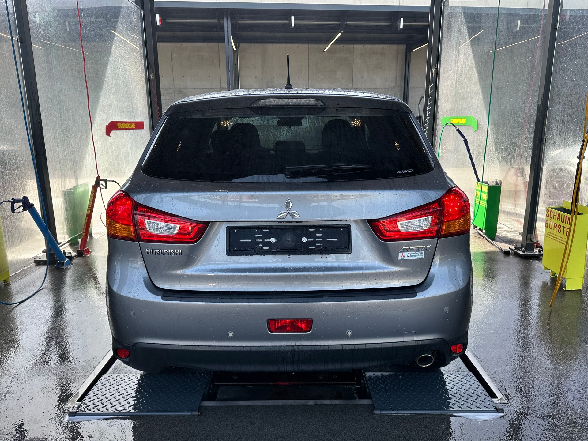MITSUBISHI ASX 2.2 DID Intense 4WD Automatic-image-3