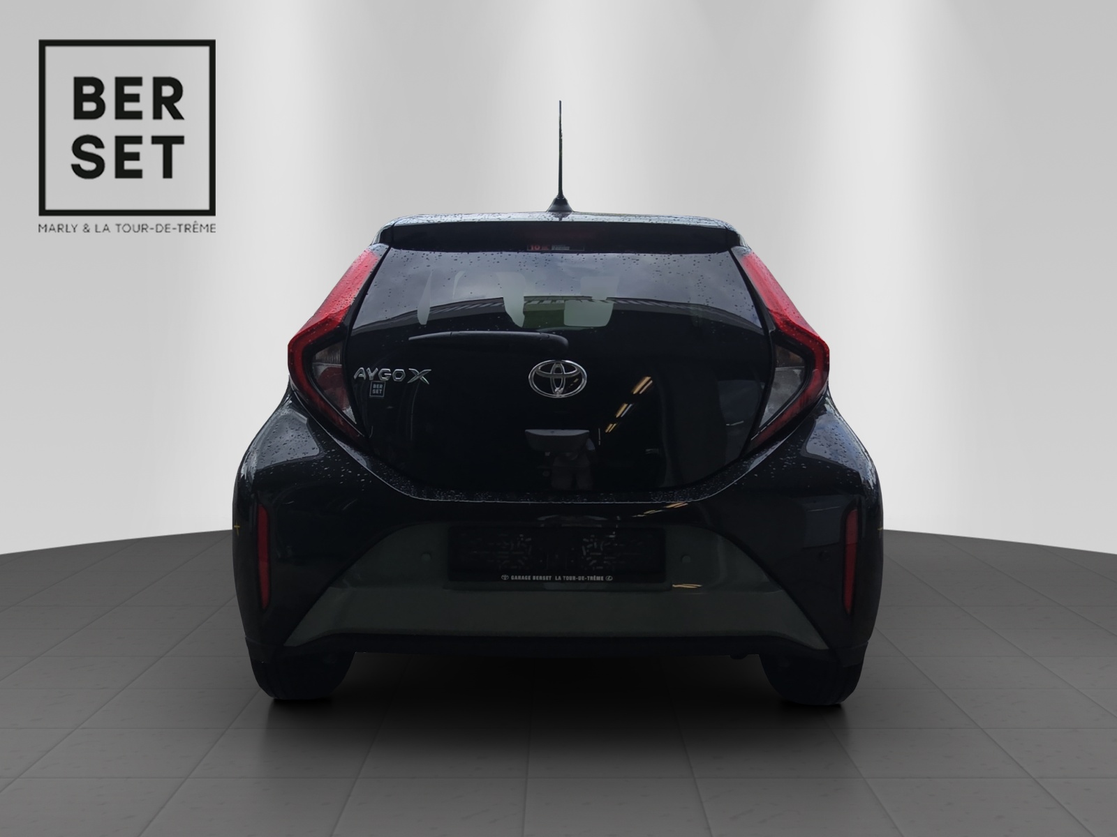 TOYOTA Aygo X 1.0 VVT-i Trend-showroom-element-3