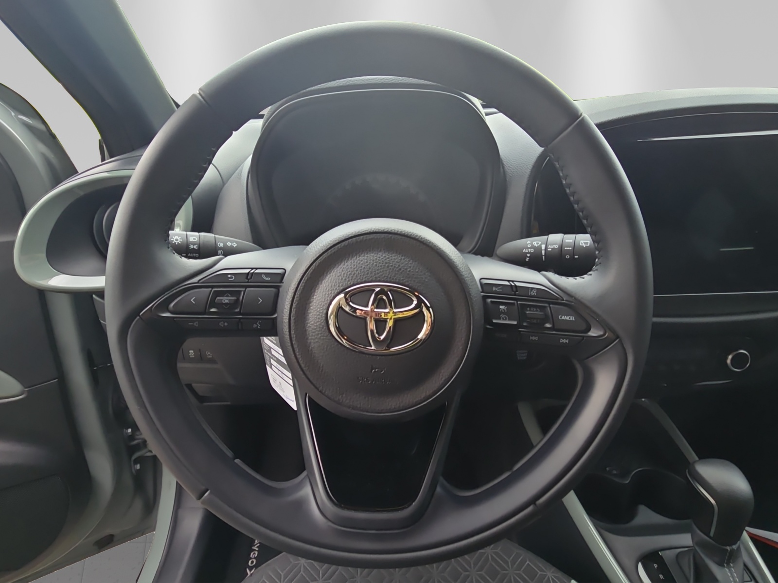 TOYOTA Aygo X 1.0 VVT-i Trend-image-9