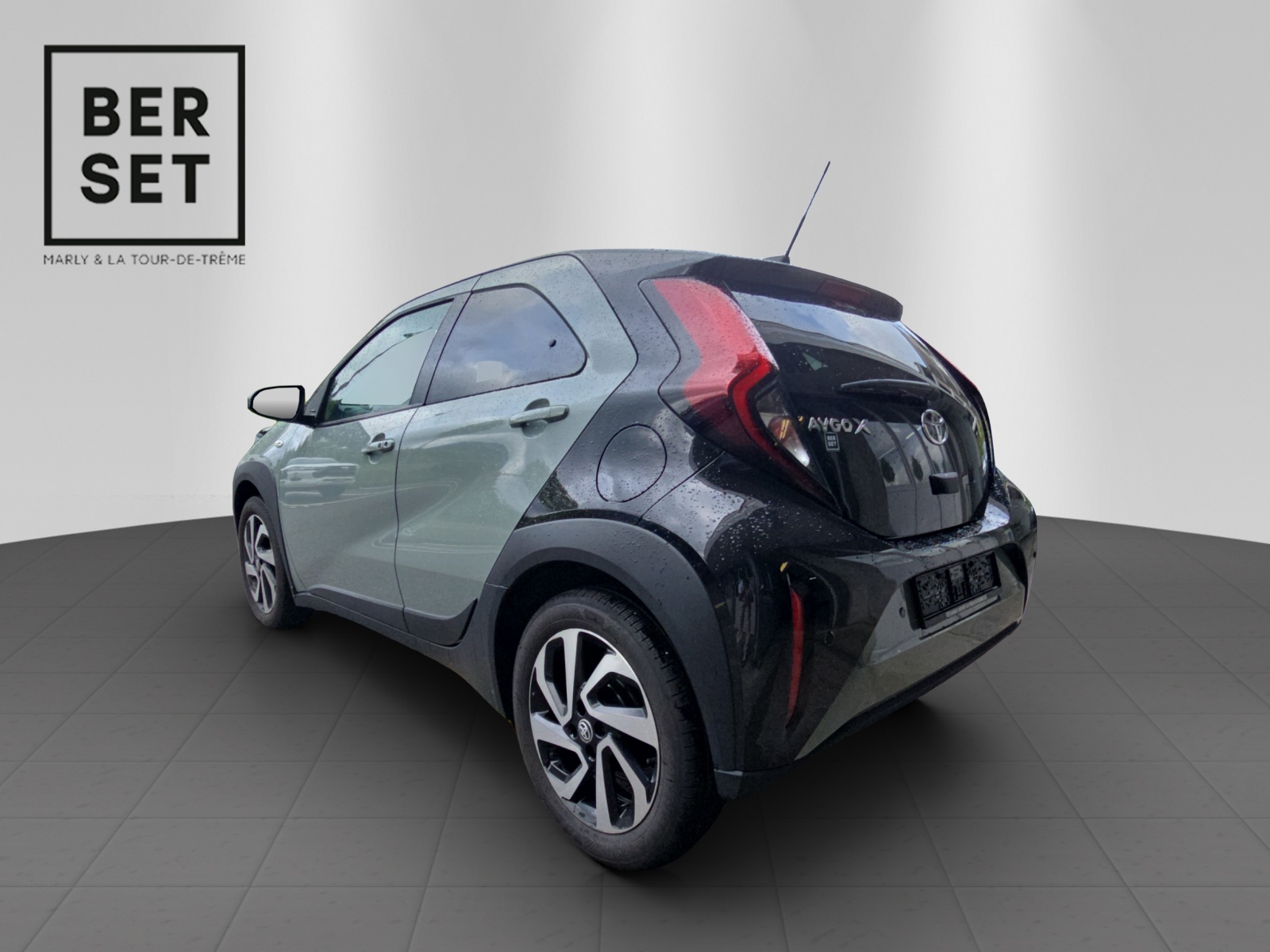TOYOTA Aygo X 1.0 VVT-i Trend-showroom-element-2