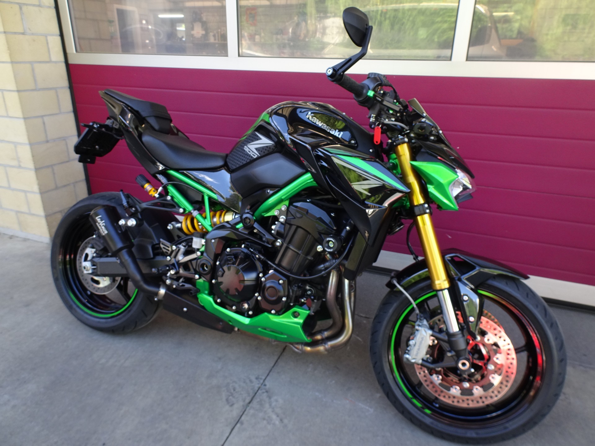 KAWASAKI Z 900 SE Performance-showroom-element-2