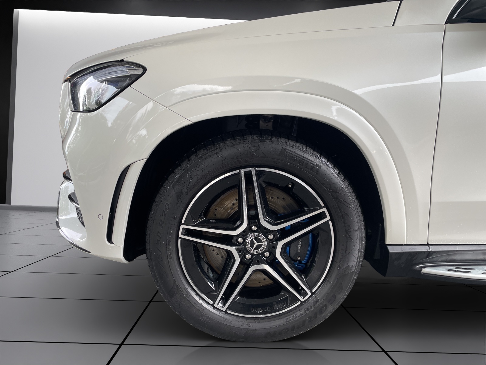 MERCEDES-BENZ GLE 450 4Matic AMG Line 9G-Tronic-image-5