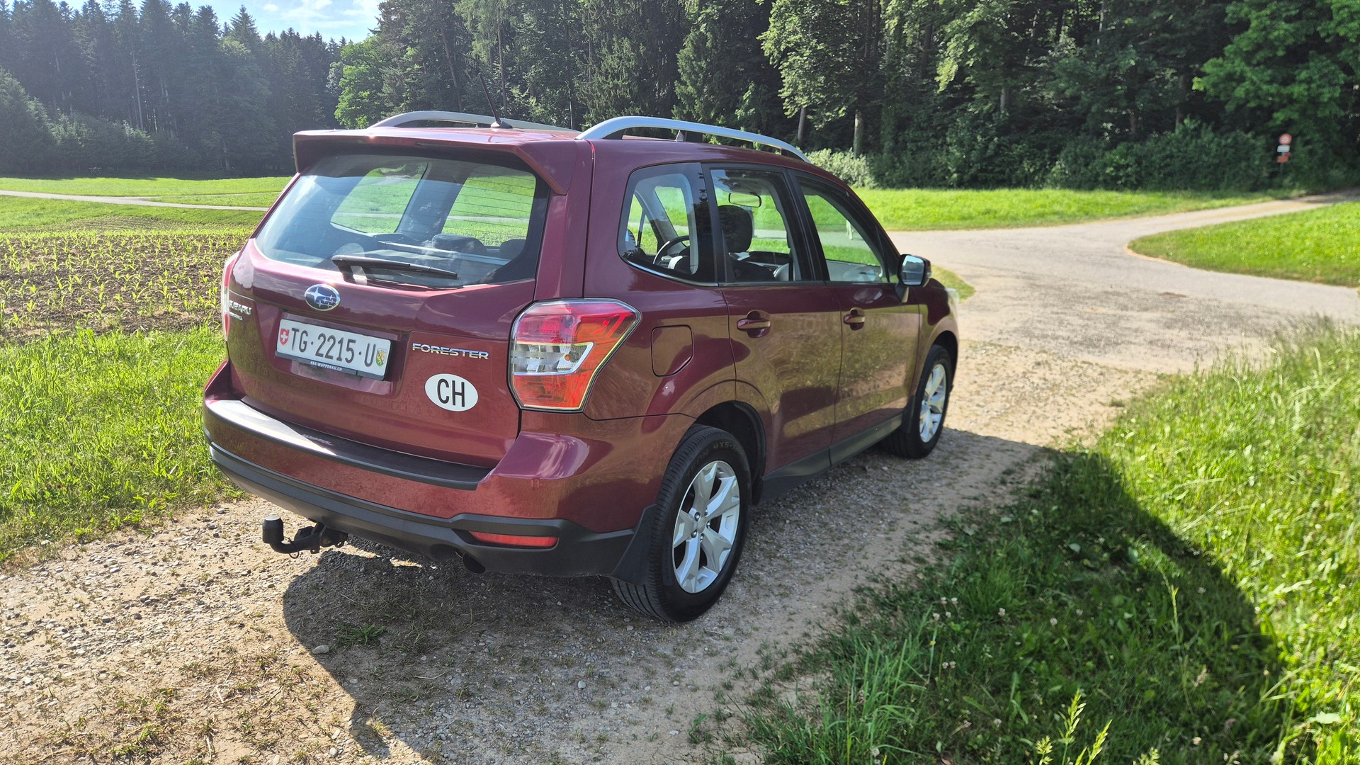 SUBARU Forester 2.0i Advantage-image-1