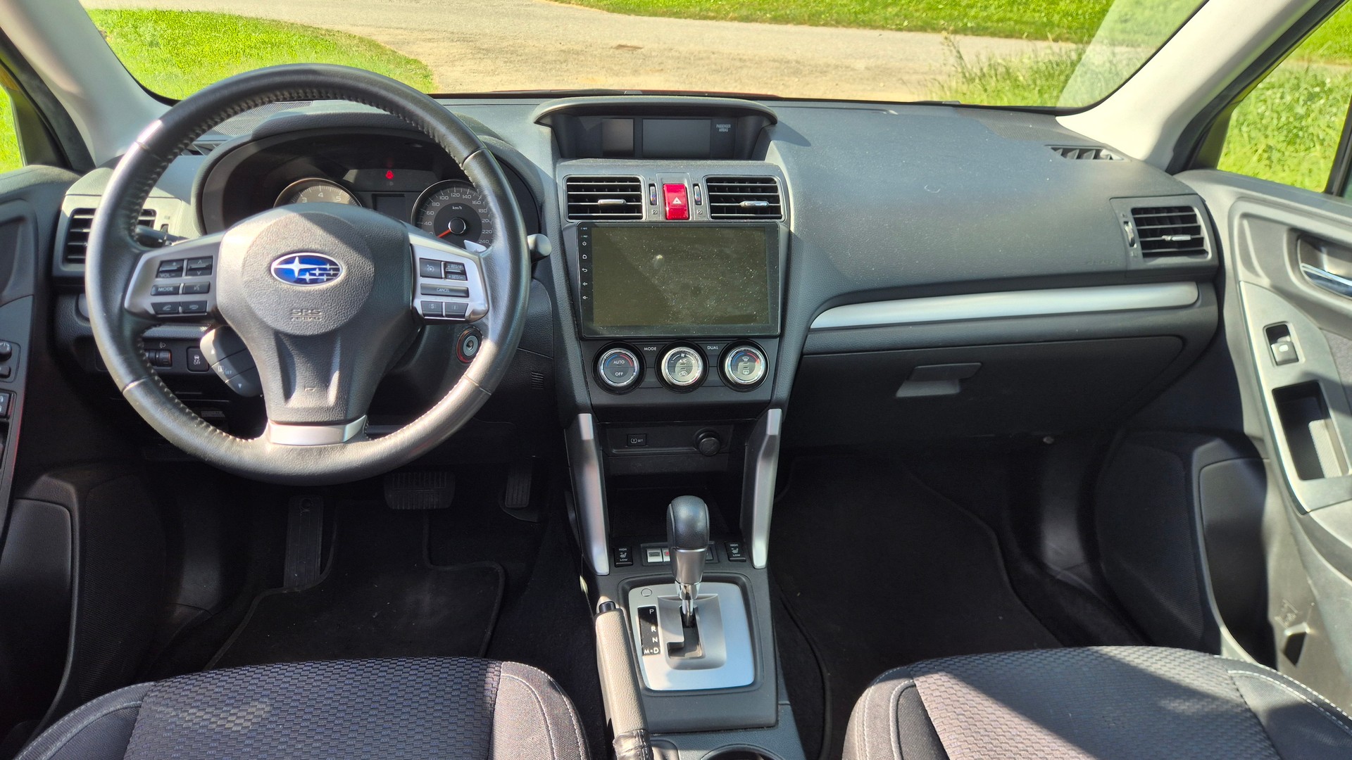 SUBARU Forester 2.0i Advantage-image-5