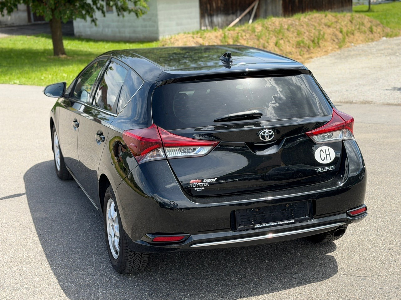 TOYOTA Auris 1.2 Turbo Swiss Trend-image-14
