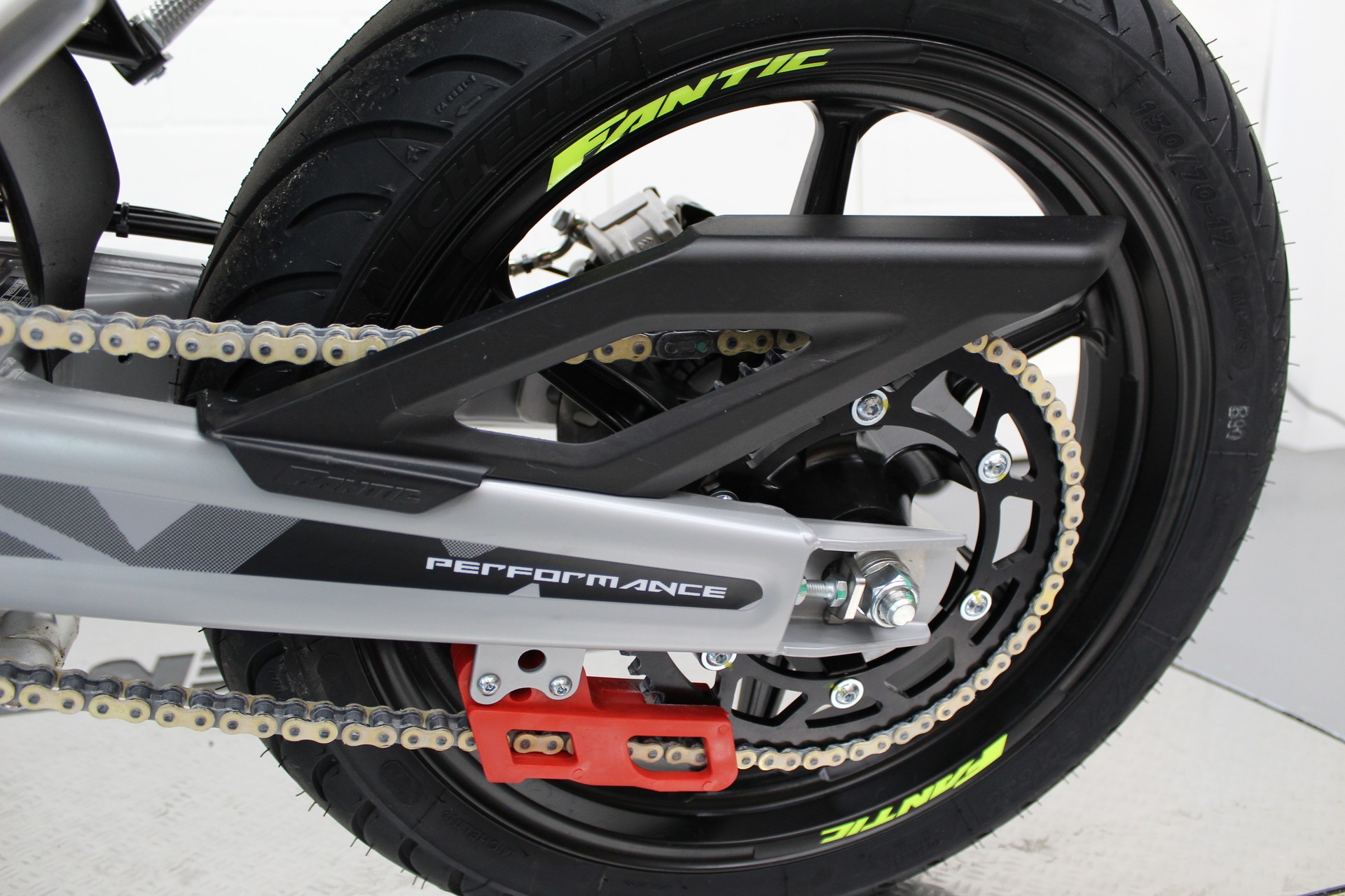 FANTIC XMF 125 PERFORMANCE-image-5
