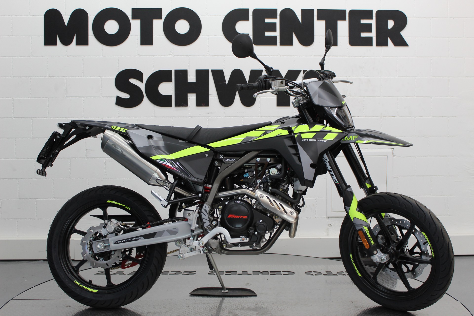 FANTIC XMF 125 PERFORMANCE-image-0