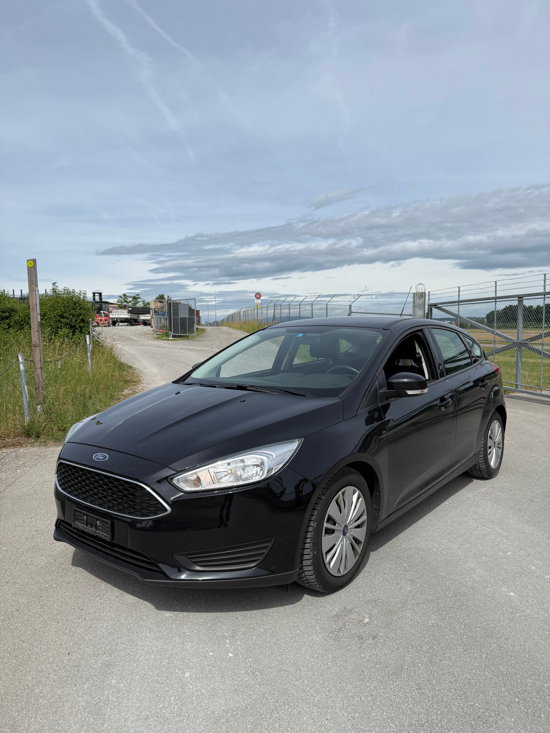 FORD Focus 1.0 SCTi Trend-image-2