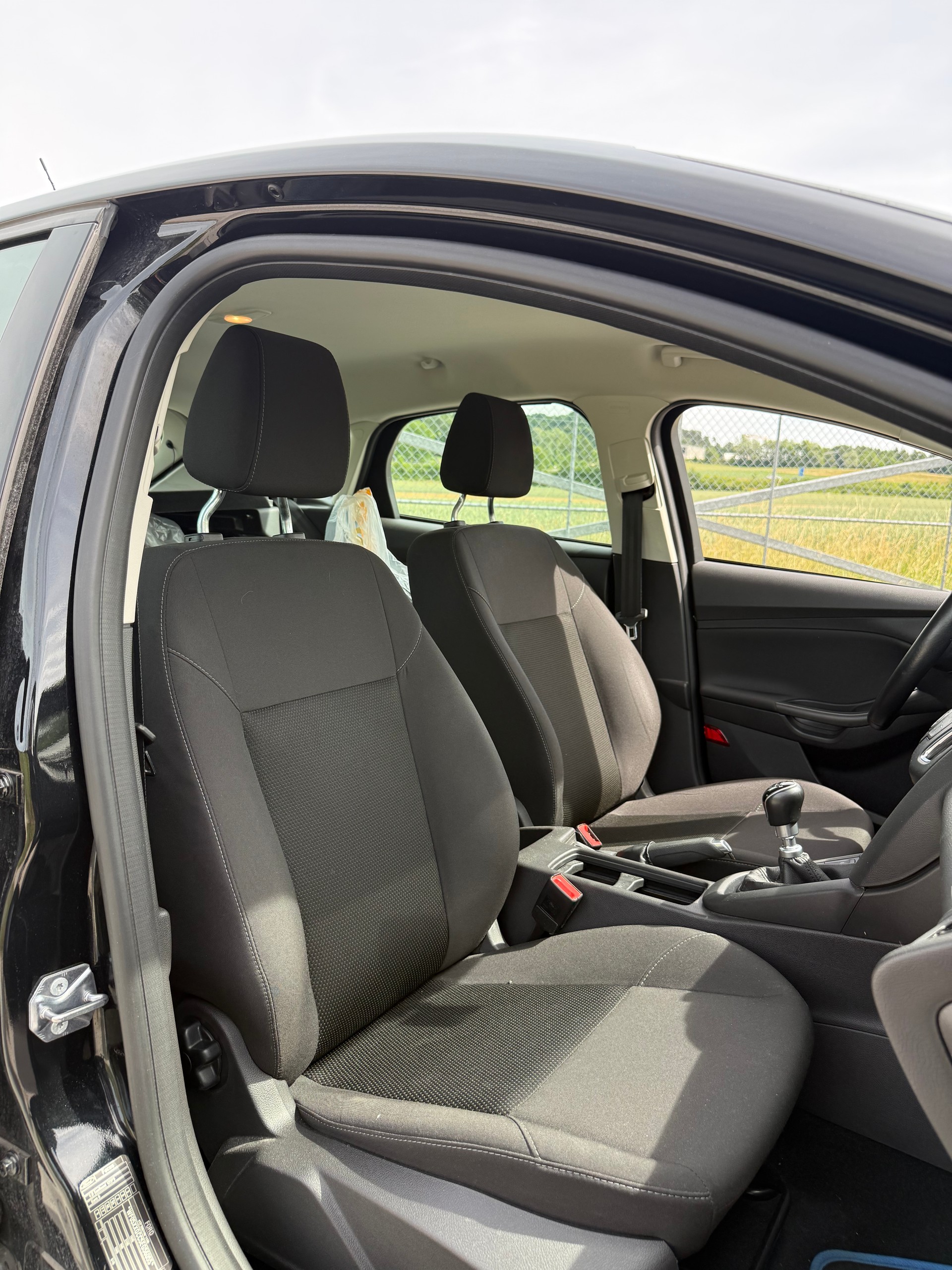 FORD Focus 1.0 SCTi Trend-image-8