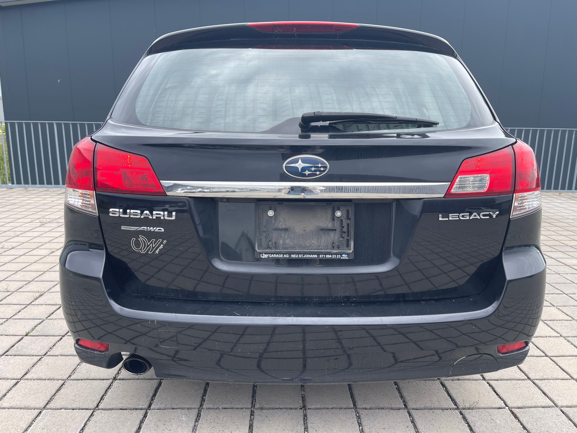 SUBARU Legacy 2.0i Limited AWD Lineartronic-image-4