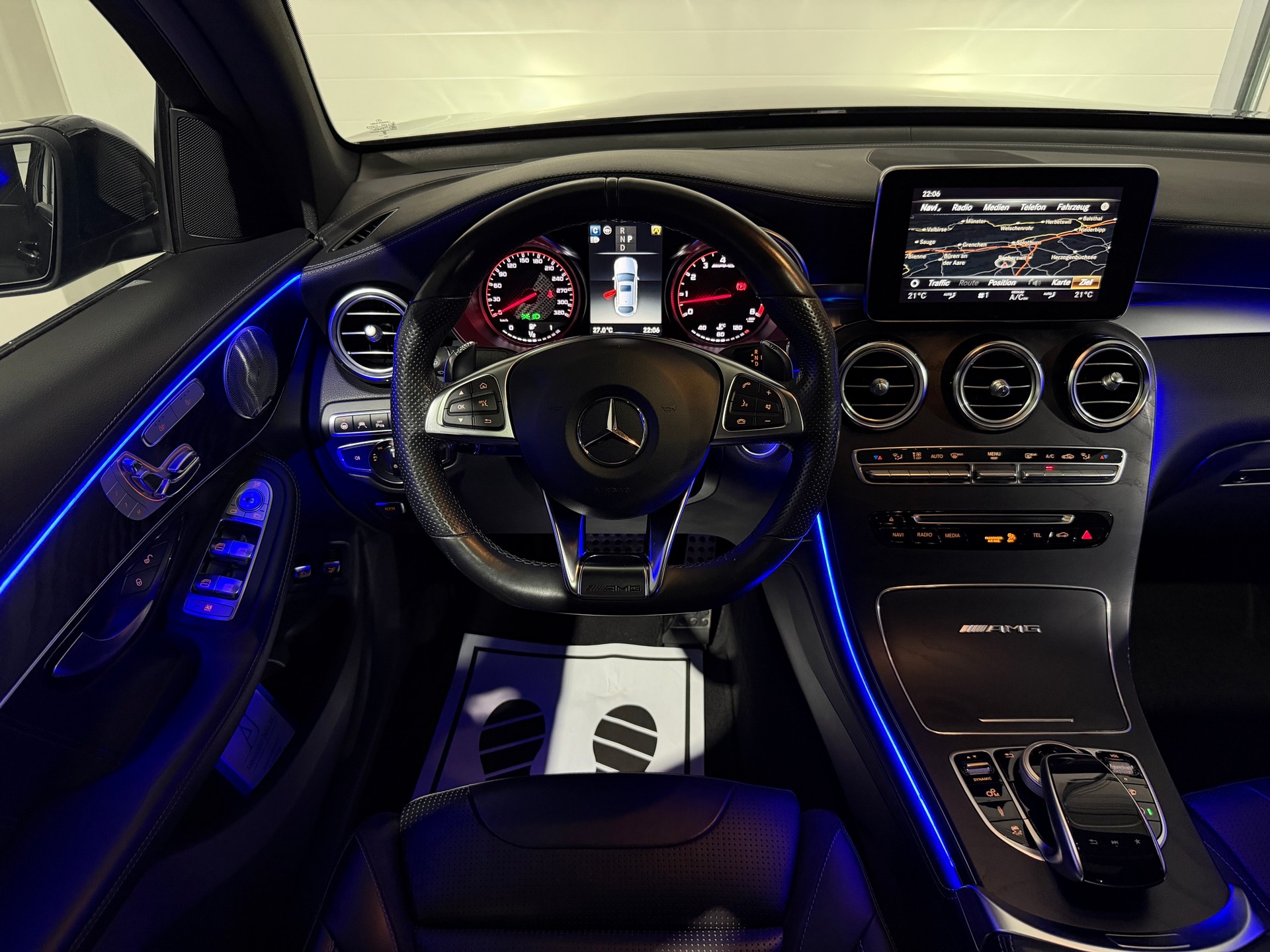 MERCEDES-BENZ GLC Coupé 63 S AMG 4Matic+ 9G-Tronic / AHK 2.2T / 22'' Vossen-image-8
