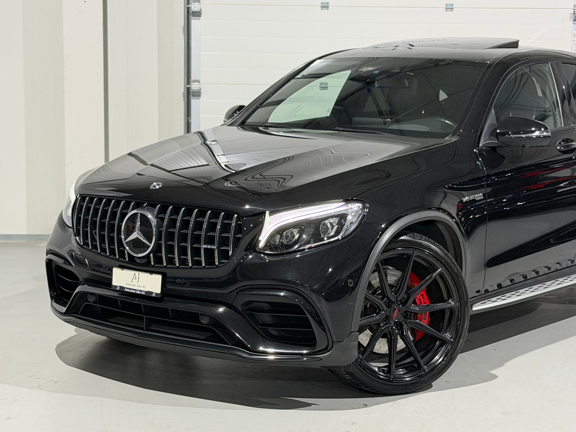 MERCEDES-BENZ GLC Coupé 63 S AMG 4Matic+ 9G-Tronic / AHK 2.2T / 22'' Vossen-showroom-element-1