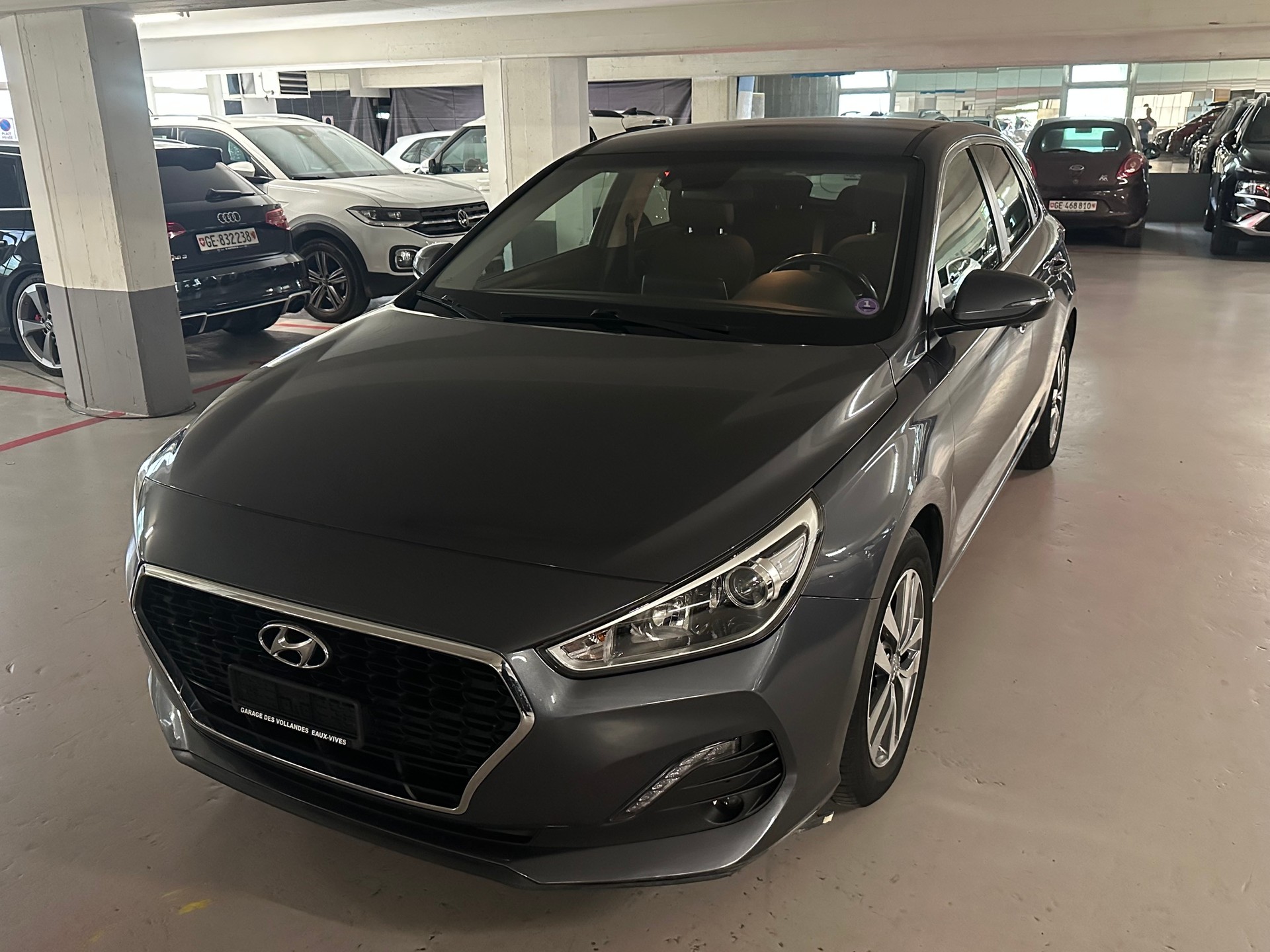HYUNDAI i30 1.4 T-GDI Amplia DCT