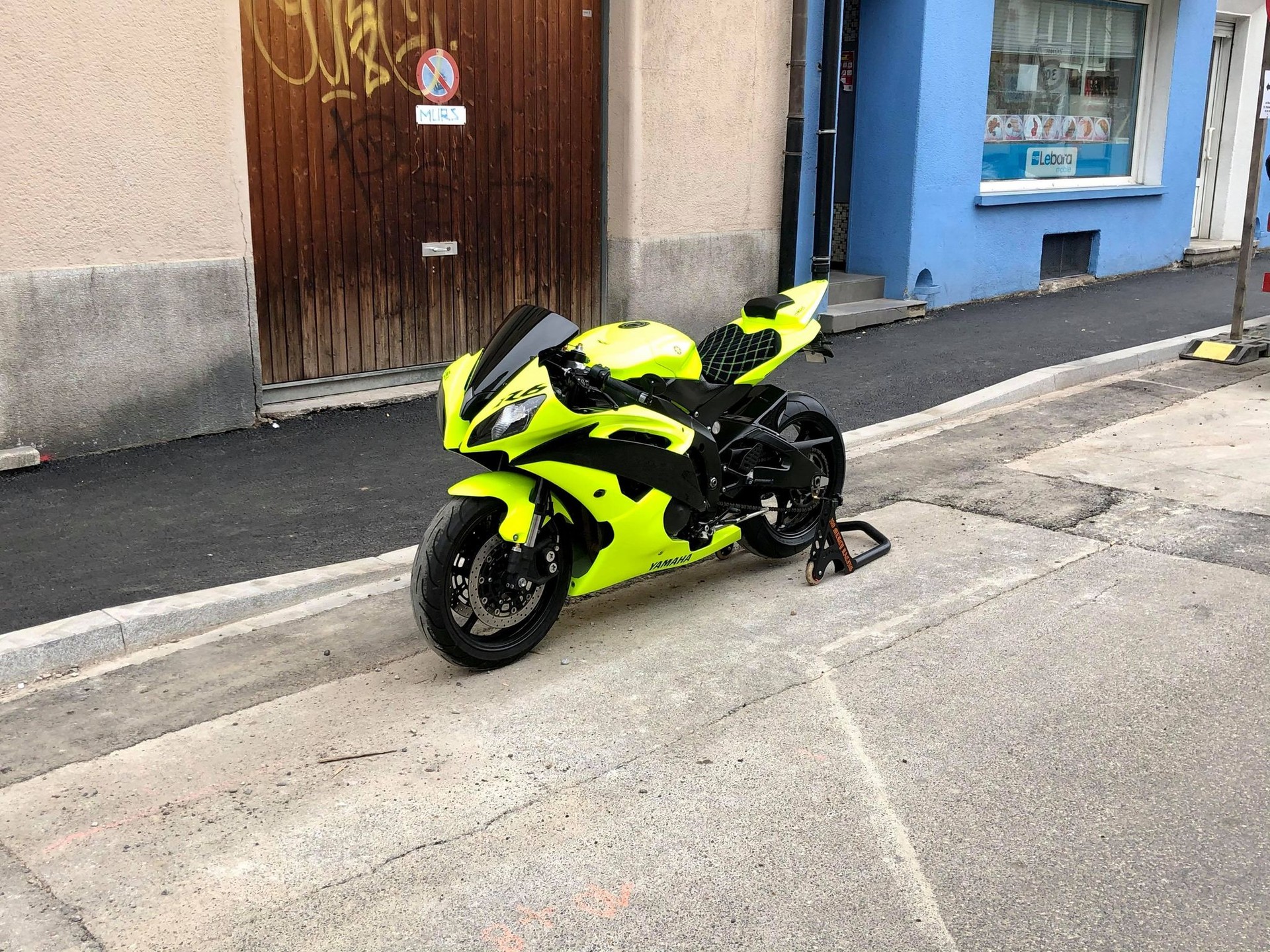 YAMAHA YZF-R6-image-2