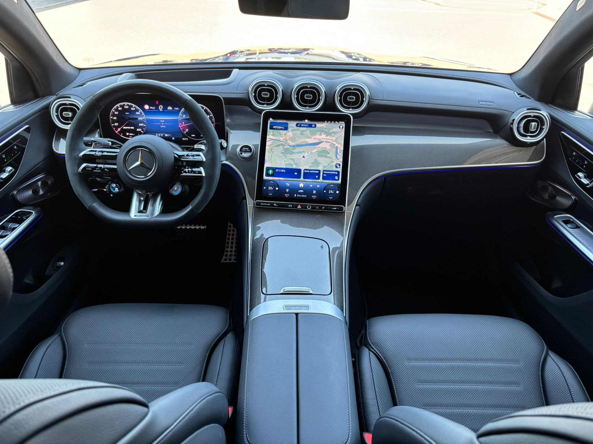 MERCEDES-BENZ GLC 43 AMG Executive Edition 4Matic Coupé-image-7