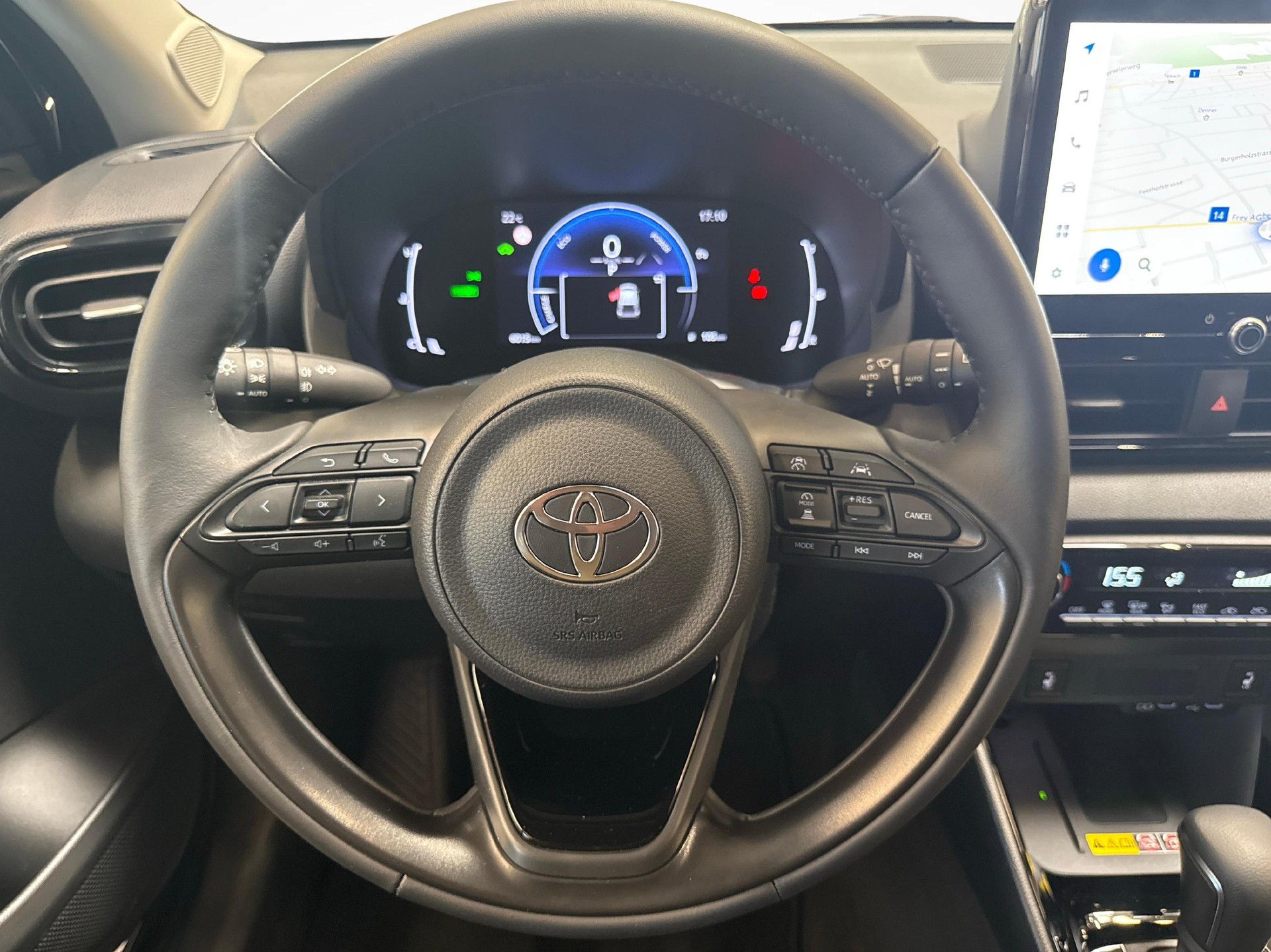 TOYOTA Yaris 1.5 VVT-i HSD Trend-image-13
