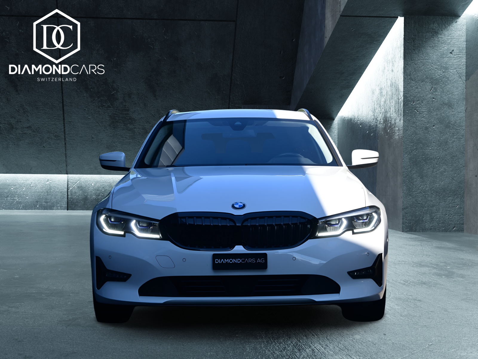BMW 320d xDrive Touring **HUD*LASER-Light*AHK*8-fach*-showroom-element-1