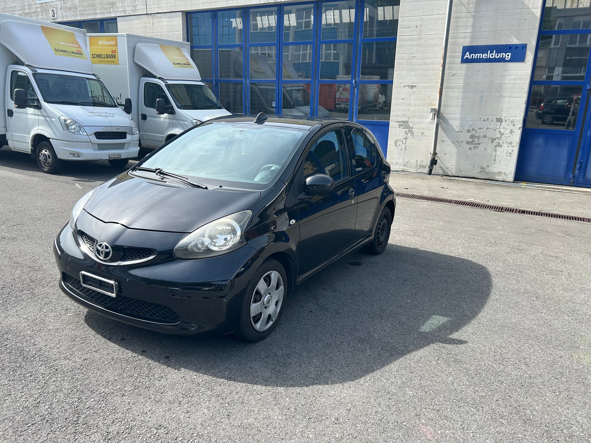 TOYOTA Aygo 1.0 blue MultiMode-image-1