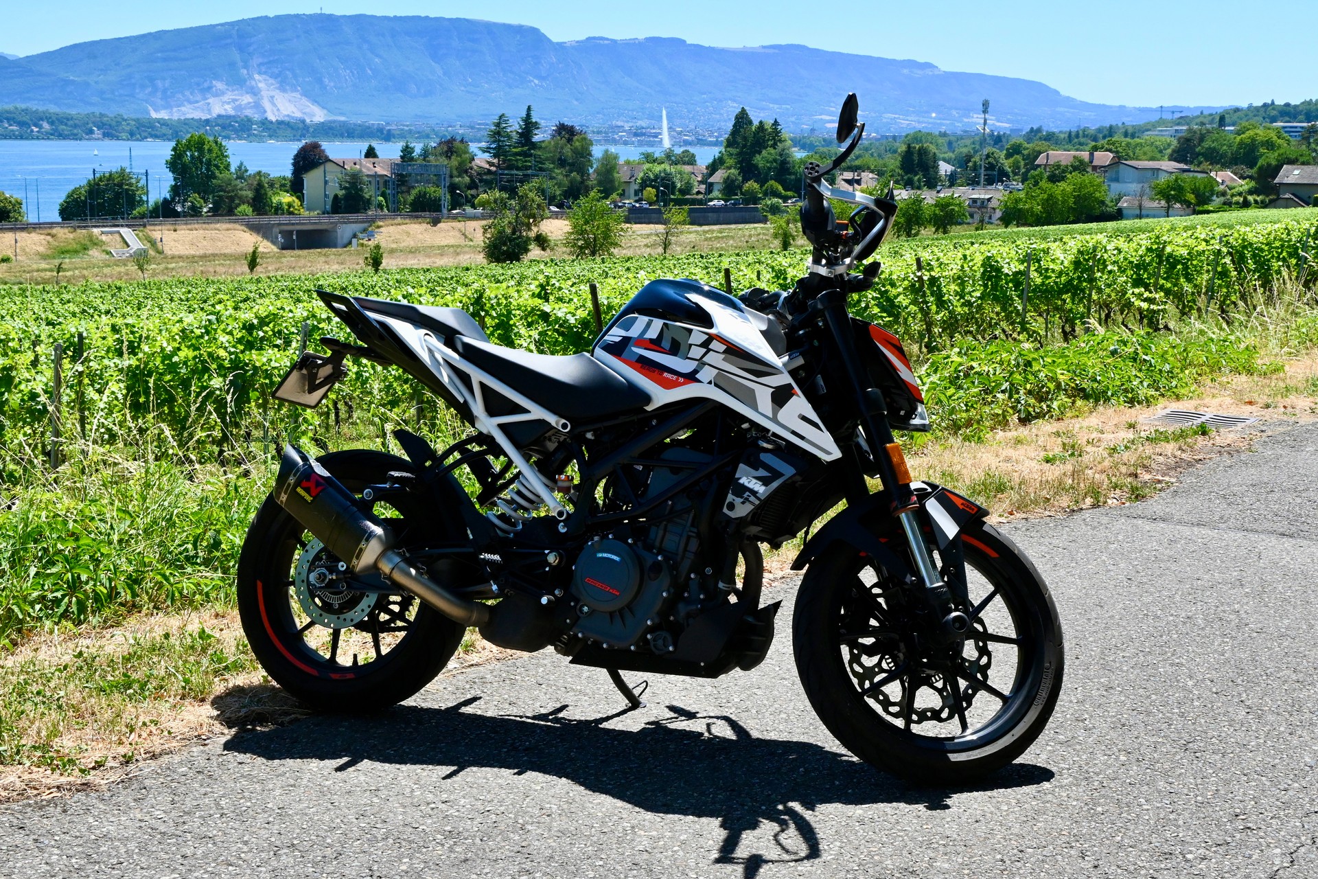 KTM 390 Duke-image-0
