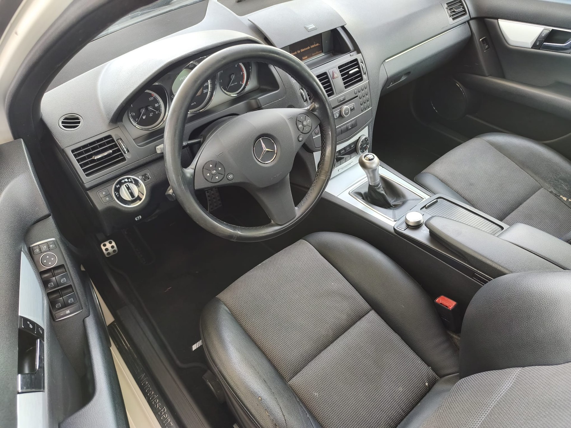MERCEDES-BENZ C 180 CDI BlueEfficiency My Star Automatic-image-7
