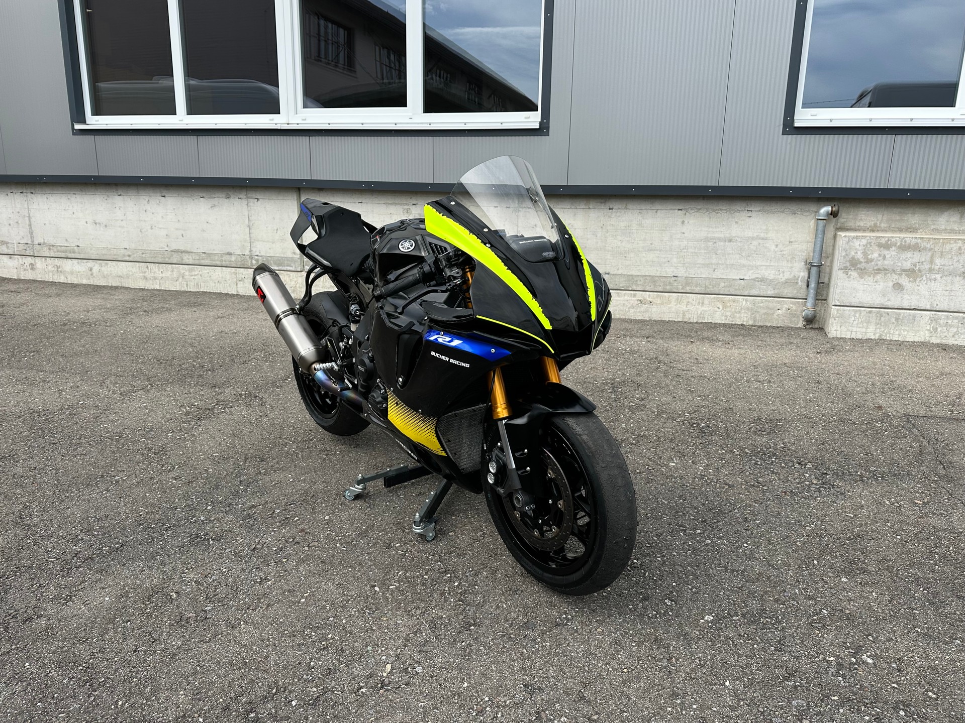YAMAHA YZF-R1 ABS-image-0