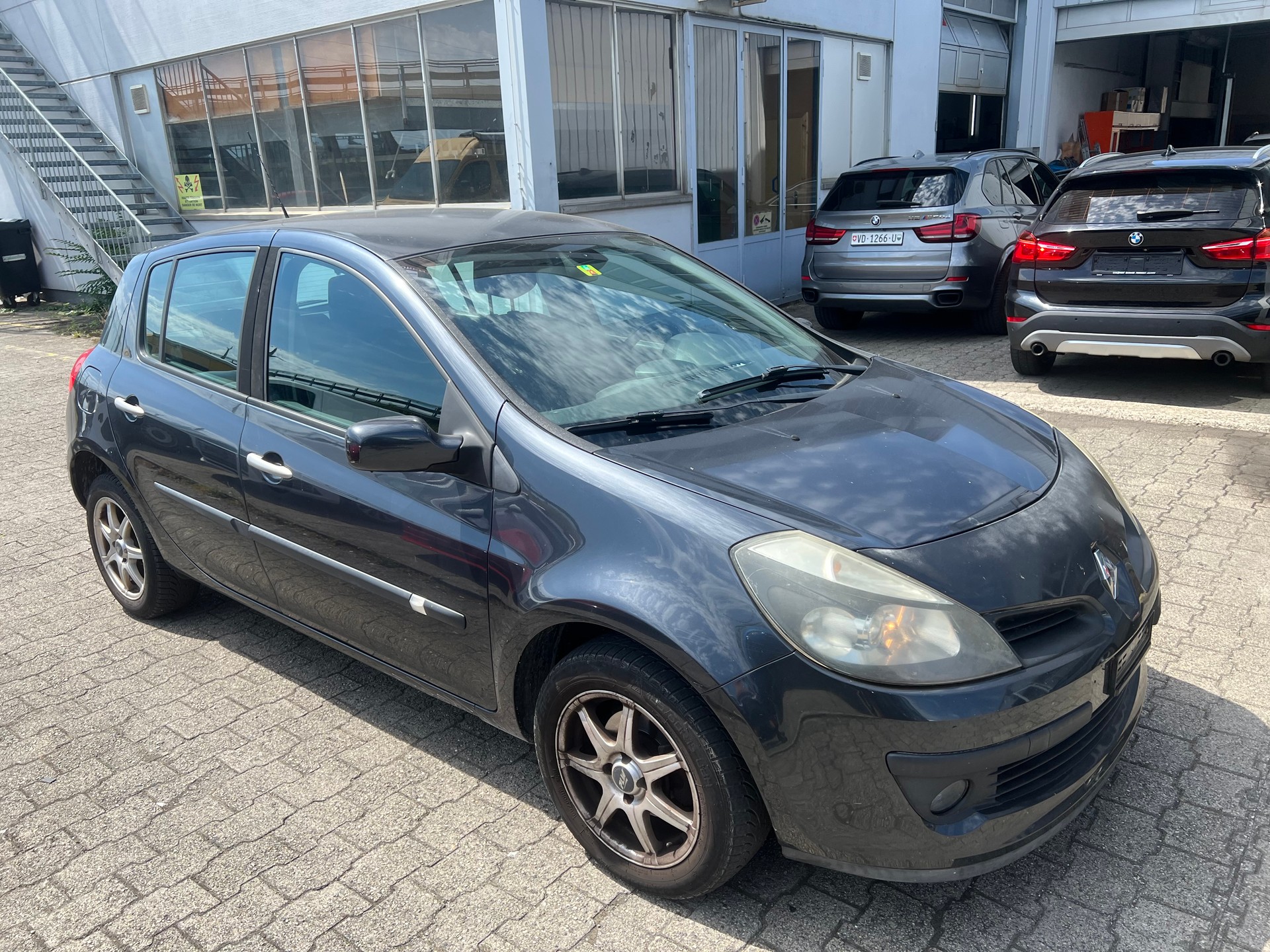 RENAULT Clio 1.4 16V Expression-image-2