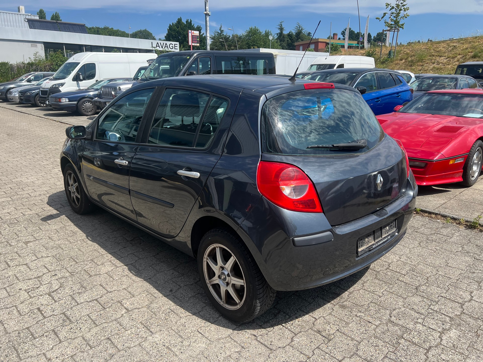 RENAULT Clio 1.4 16V Expression-image-7