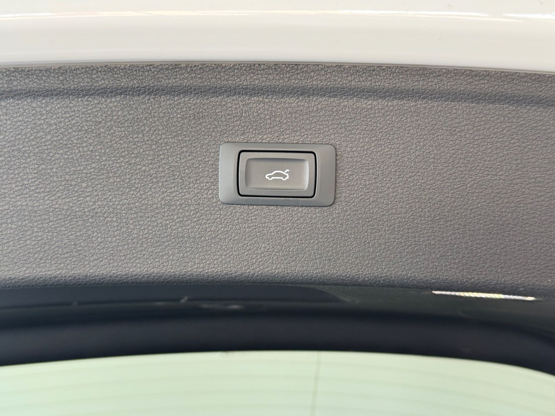 AUDI Q5 40 TDI quattro S-line quattro S-tronic-image-25