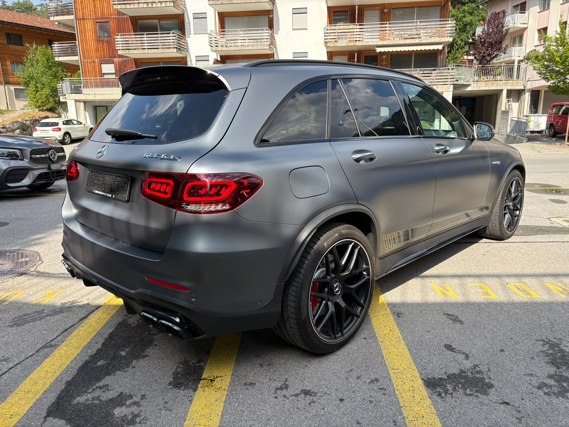 MERCEDES-BENZ GLC 63 S AMG 4Matic-image-4