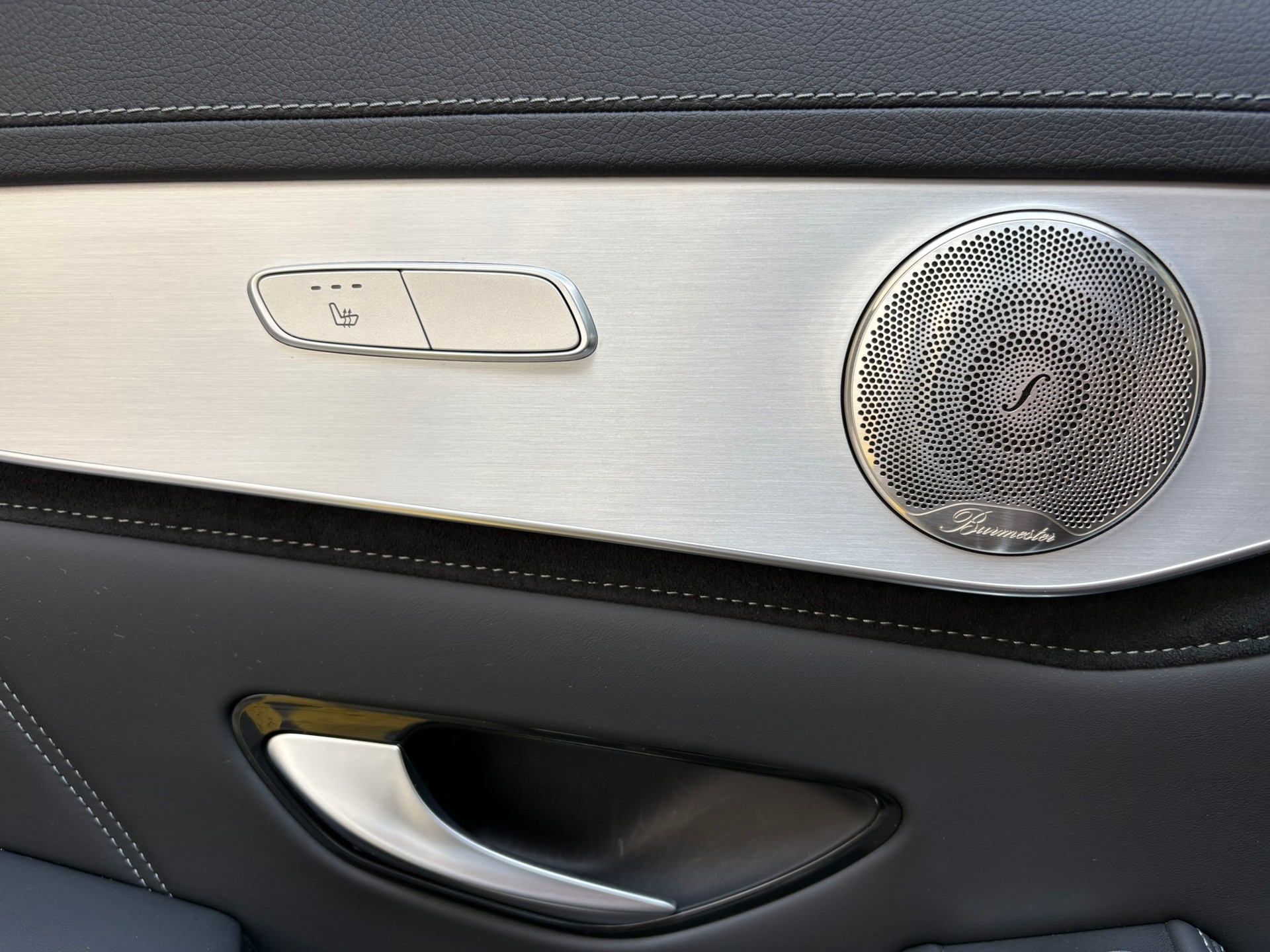 MERCEDES-BENZ GLC 63 S AMG 4Matic-image-15