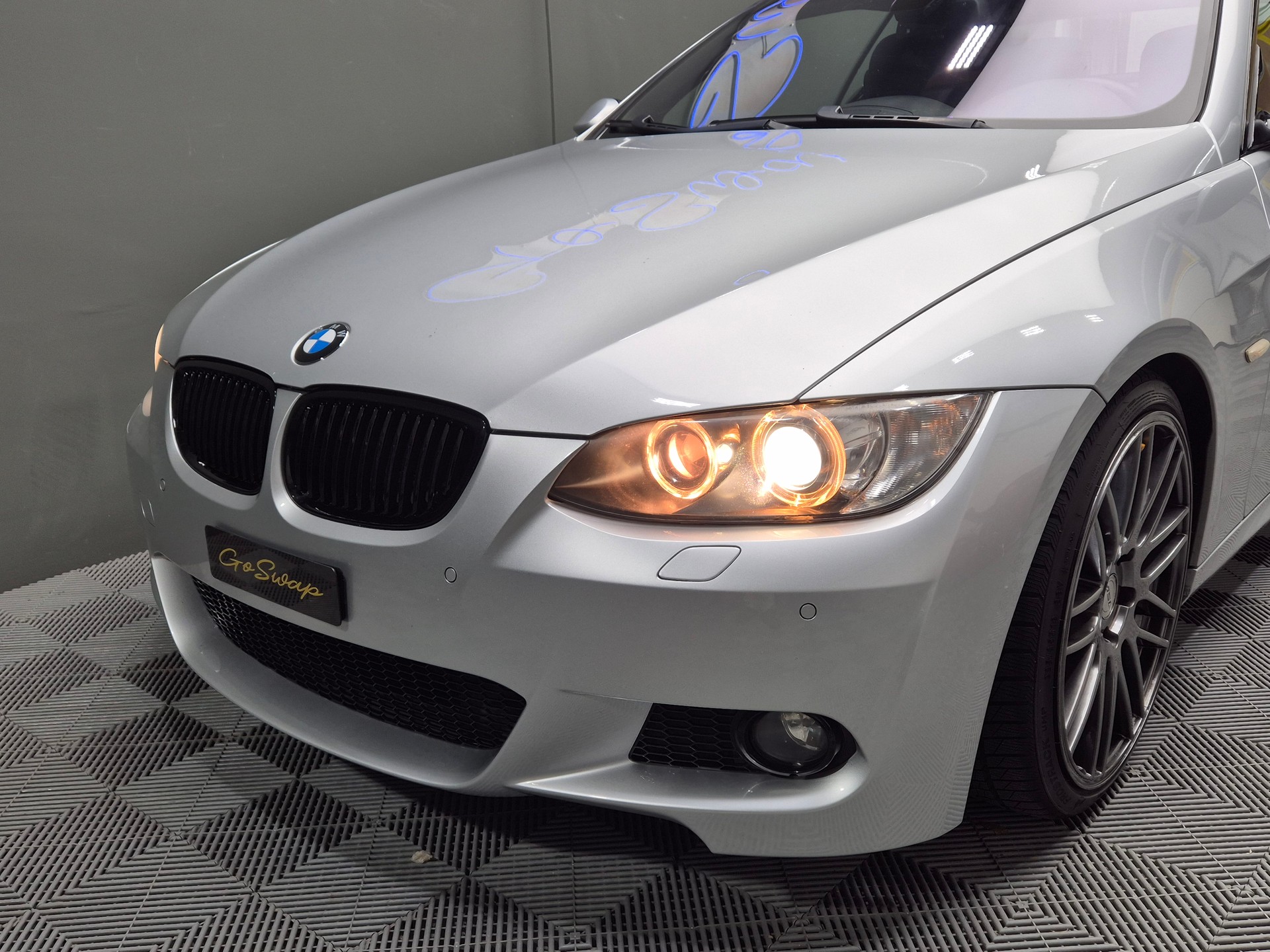 BMW 335i Cabriolet Steptronic-image-5