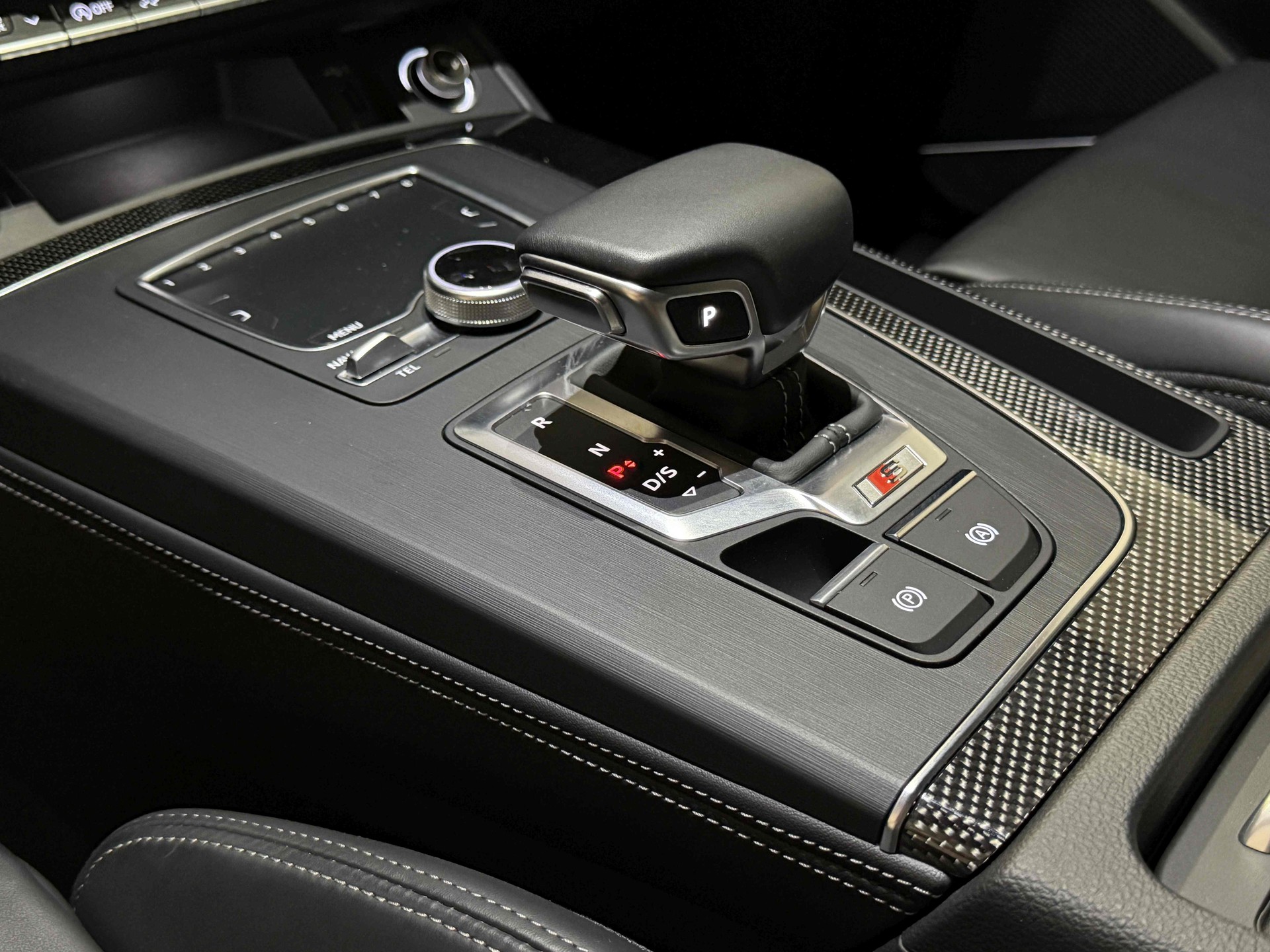 AUDI SQ5 TDI quattro tiptronic-image-9