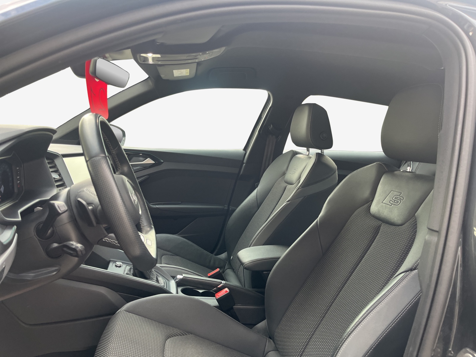 AUDI A1 Sportback 30 TFSI Attraction S-tronic-image-7