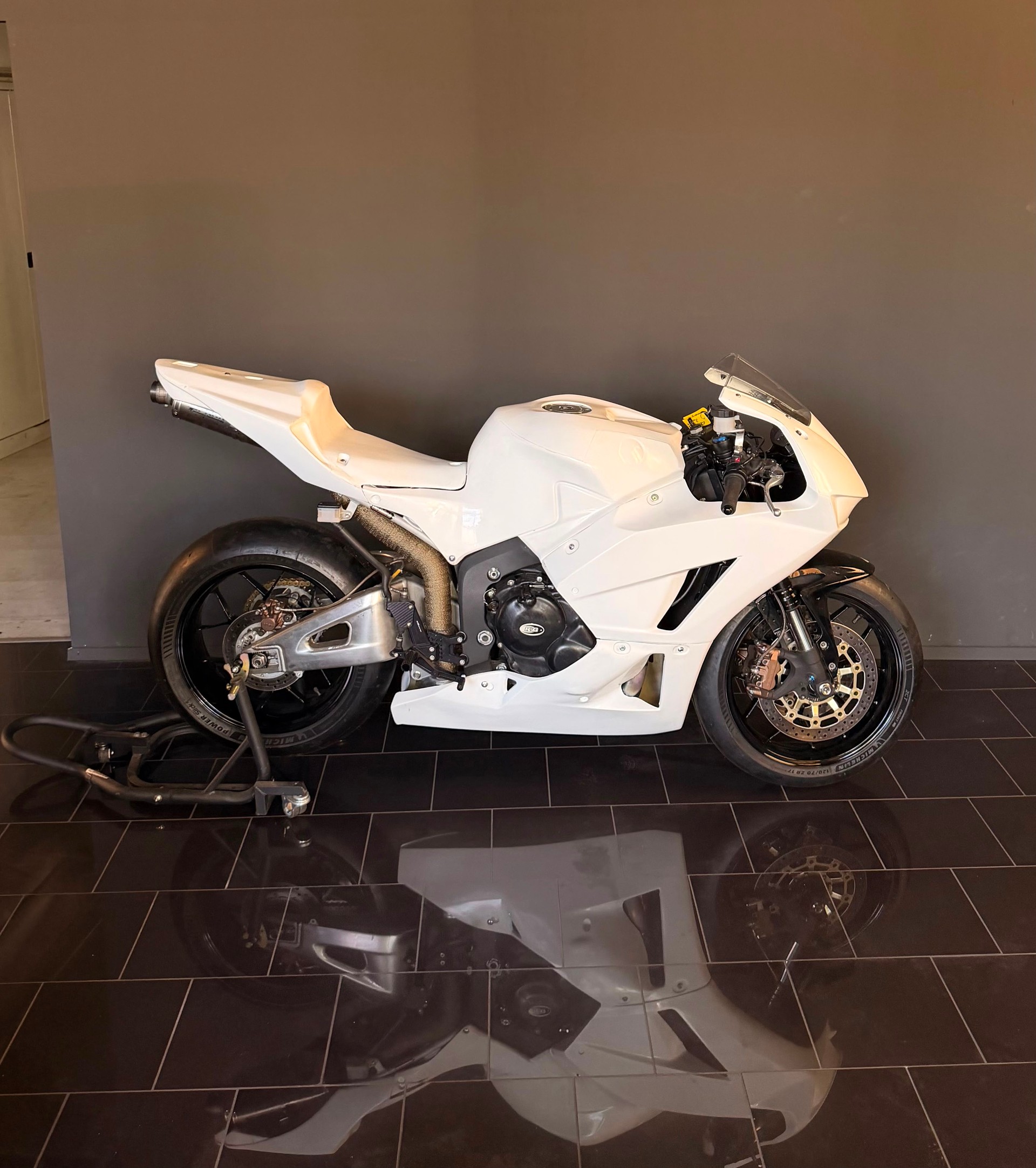 HONDA CBR 600 RA ABS-image-0