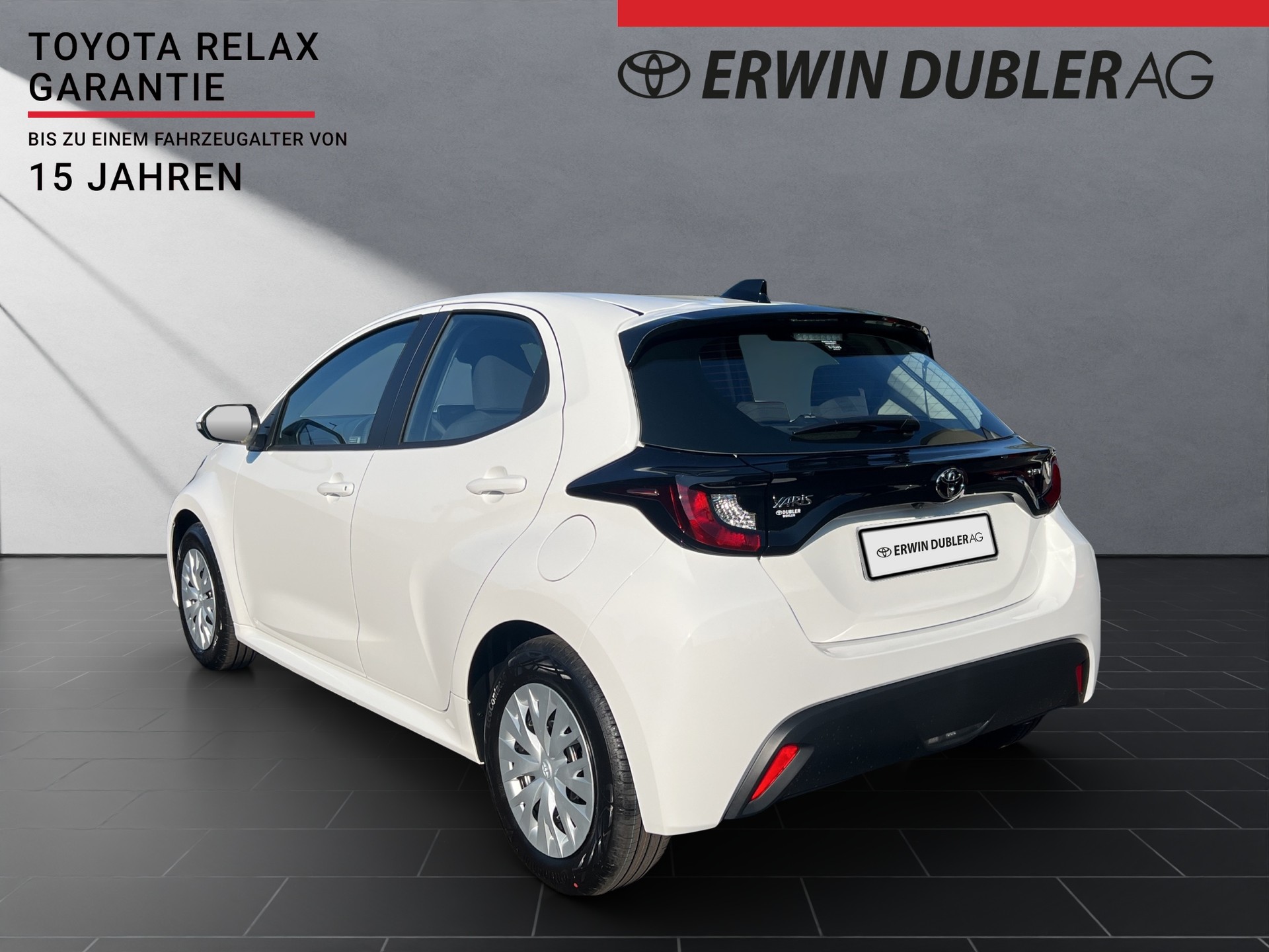 TOYOTA Yaris 1.5 VVT-i HSD Comfort-showroom-element-2