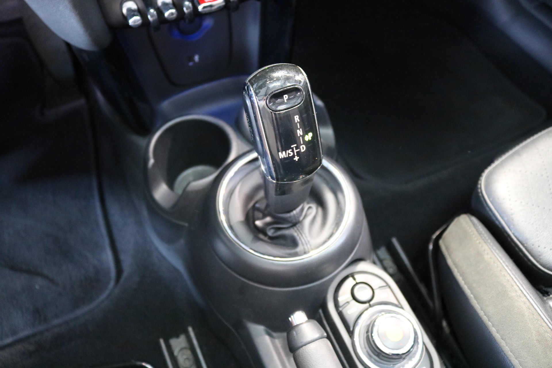 MINI Cooper S Cabriolet DKG-image-40