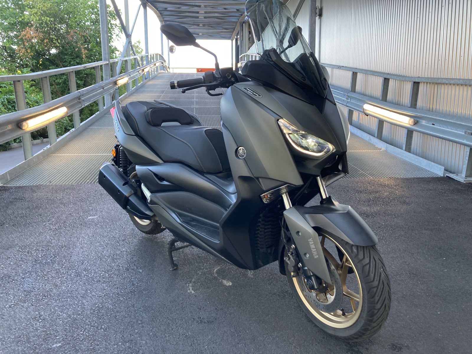 YAMAHA X-Max 300 Tech Max-image-0