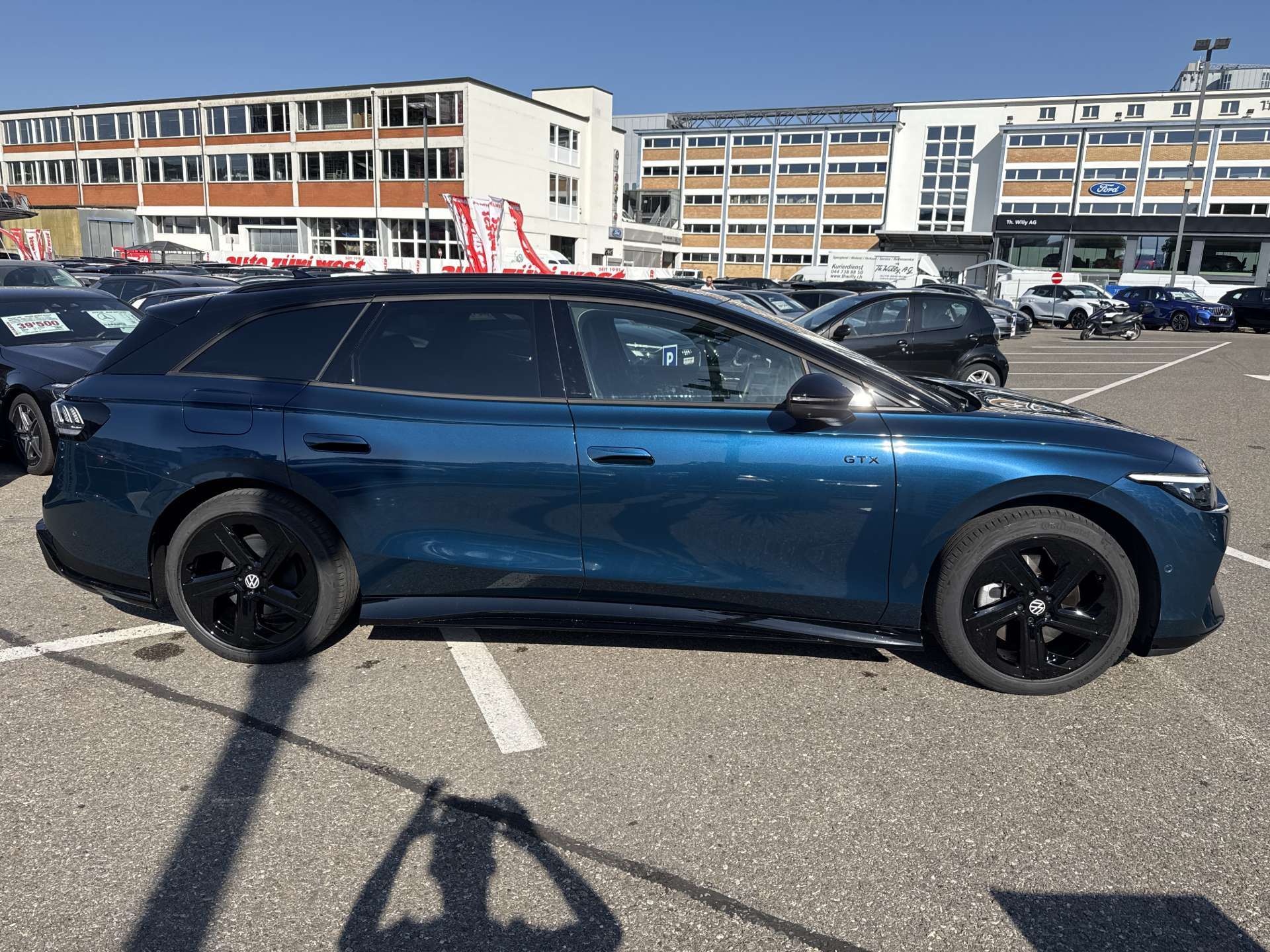 VW ID.7 Tourer GTX 86 kWh 340PS 4Motion Automat-image-10