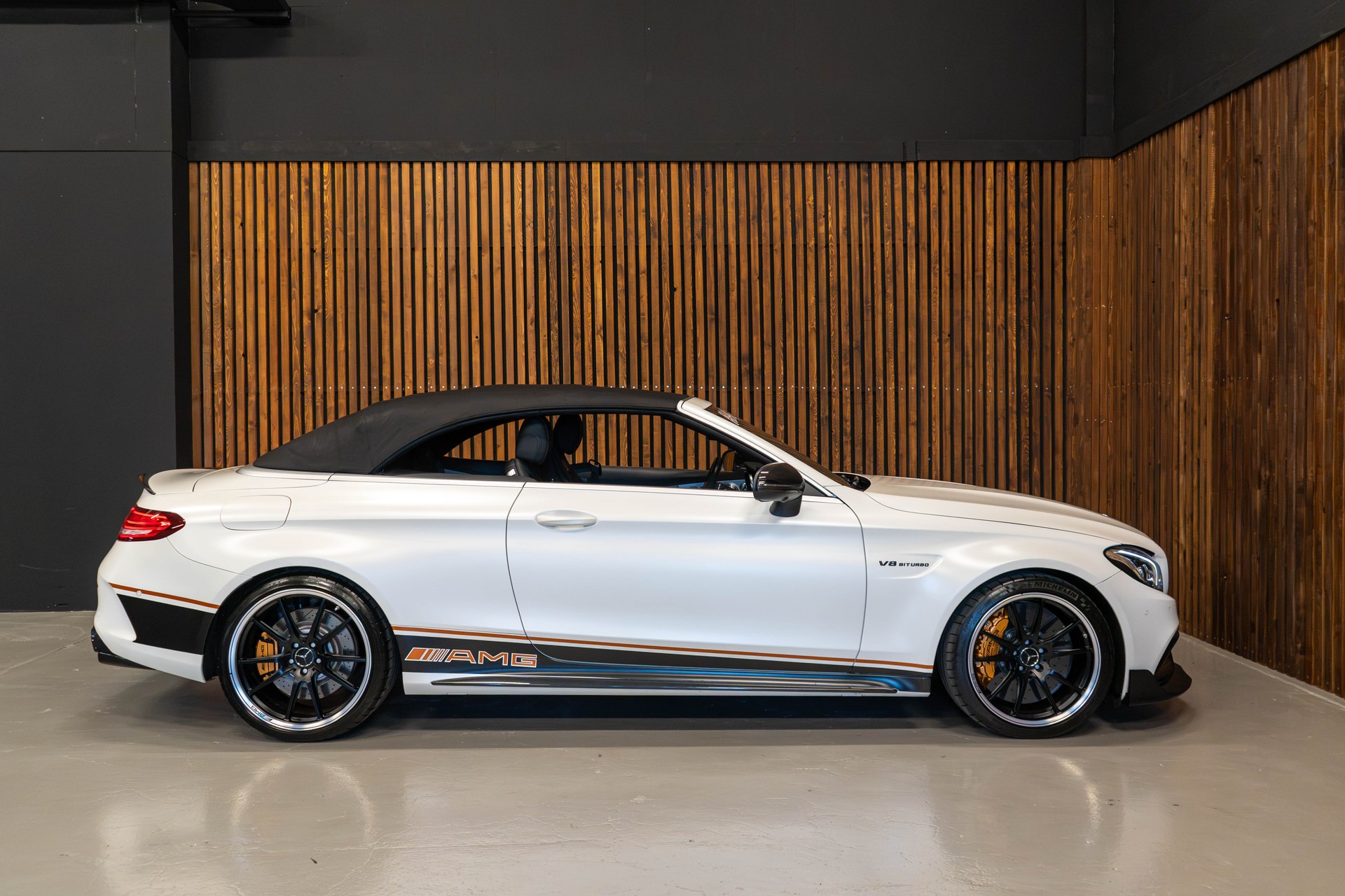 MERCEDES-BENZ C 63 S AMG Cabriolet-image-5