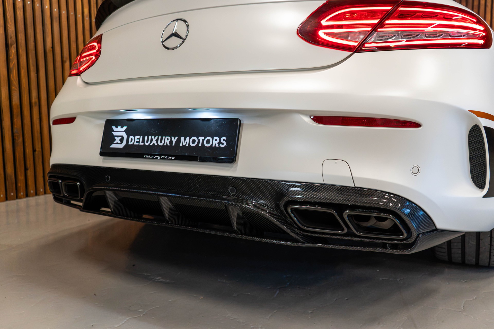 MERCEDES-BENZ C 63 S AMG Cabriolet-image-16