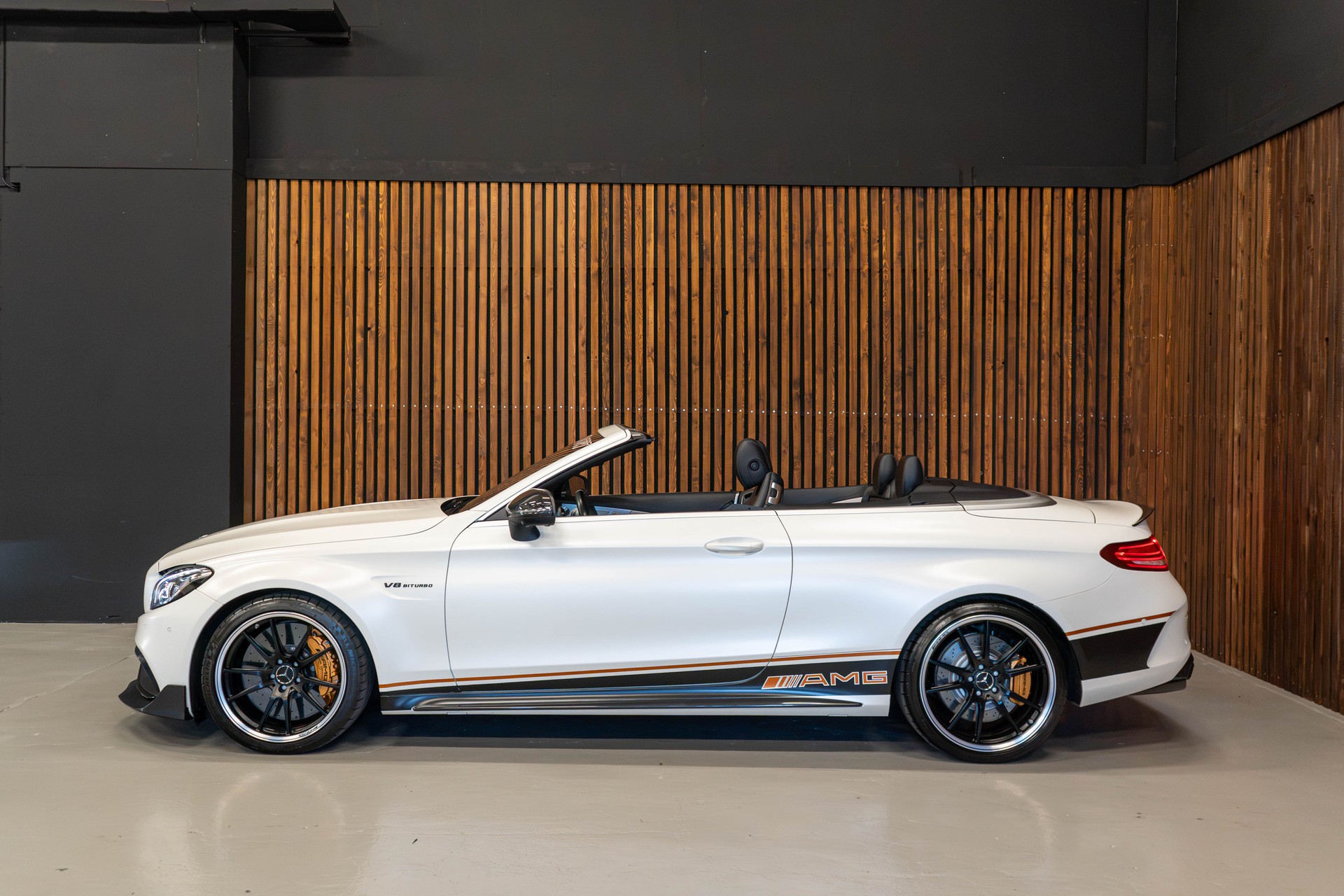 MERCEDES-BENZ C 63 S AMG Cabriolet-image-8