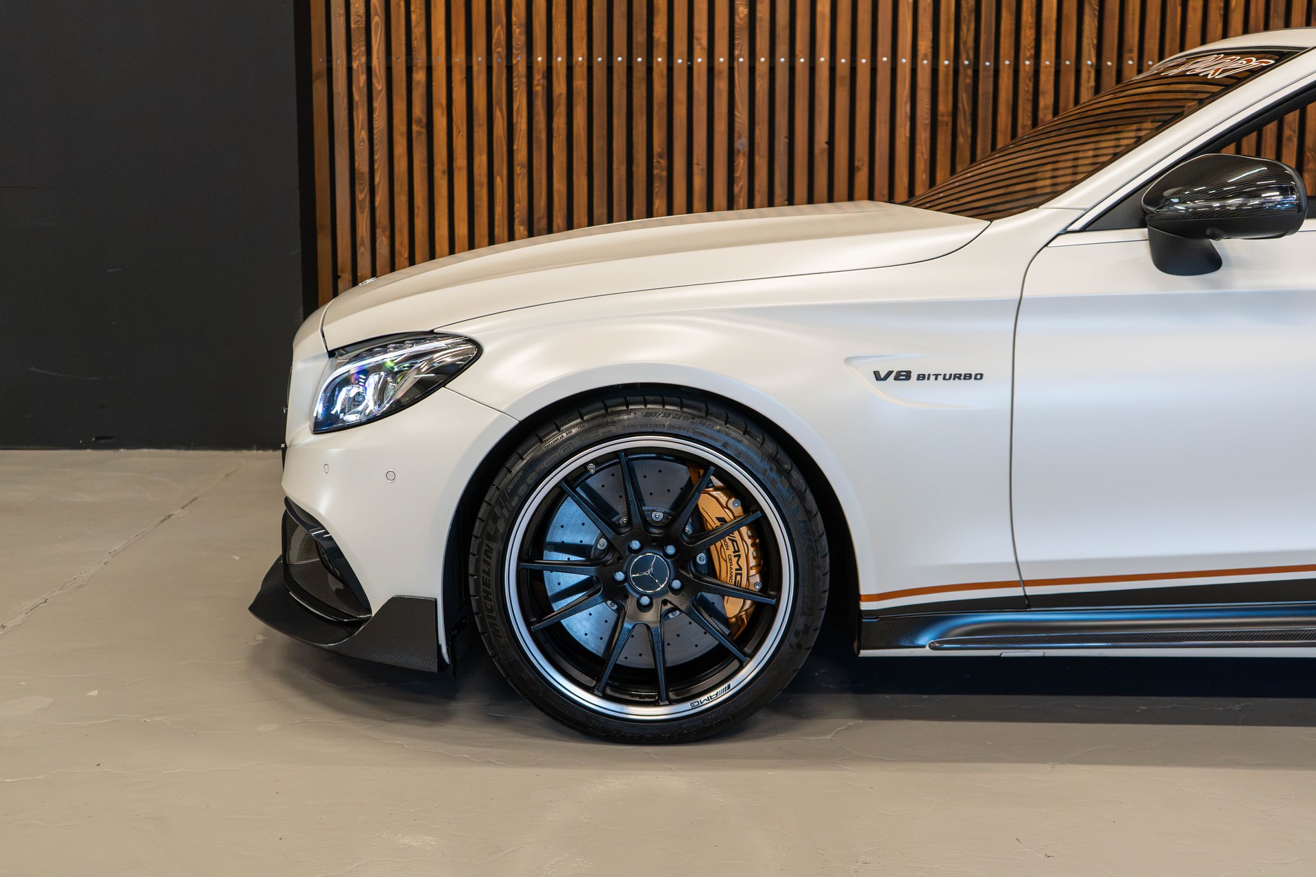 MERCEDES-BENZ C 63 S AMG Cabriolet-image-10