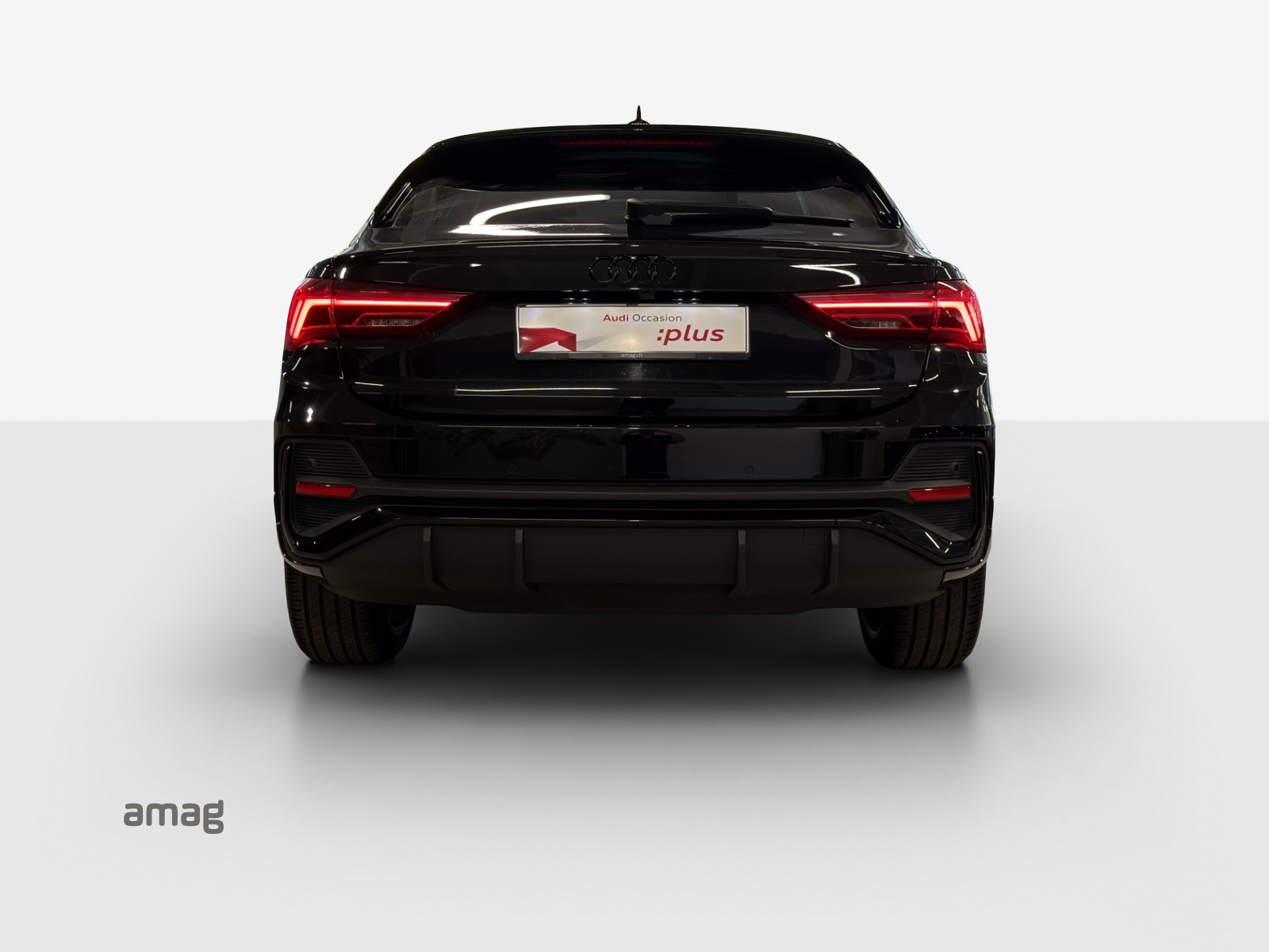 AUDI Q3 Sportback 35 TFSI S line Attraction S-tronic-showroom-element-3