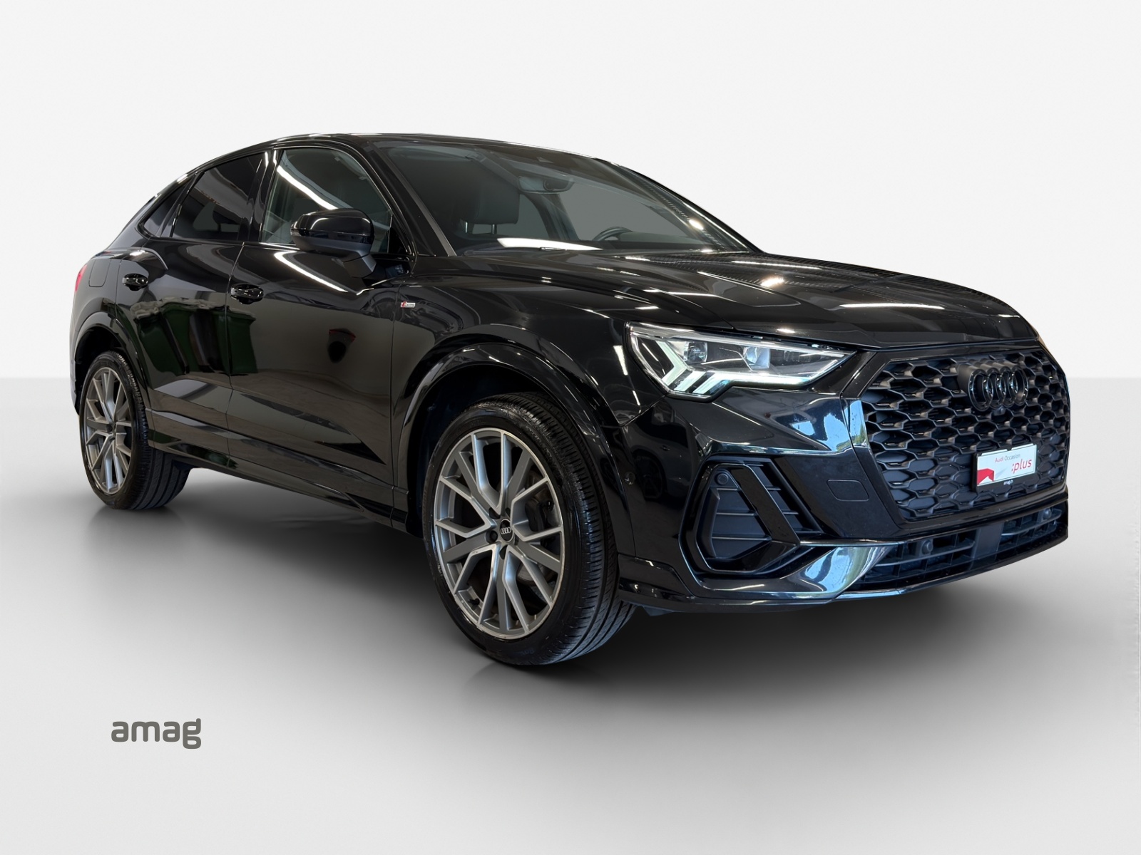AUDI Q3 Sportback 35 TFSI S line Attraction S-tronic-image-5